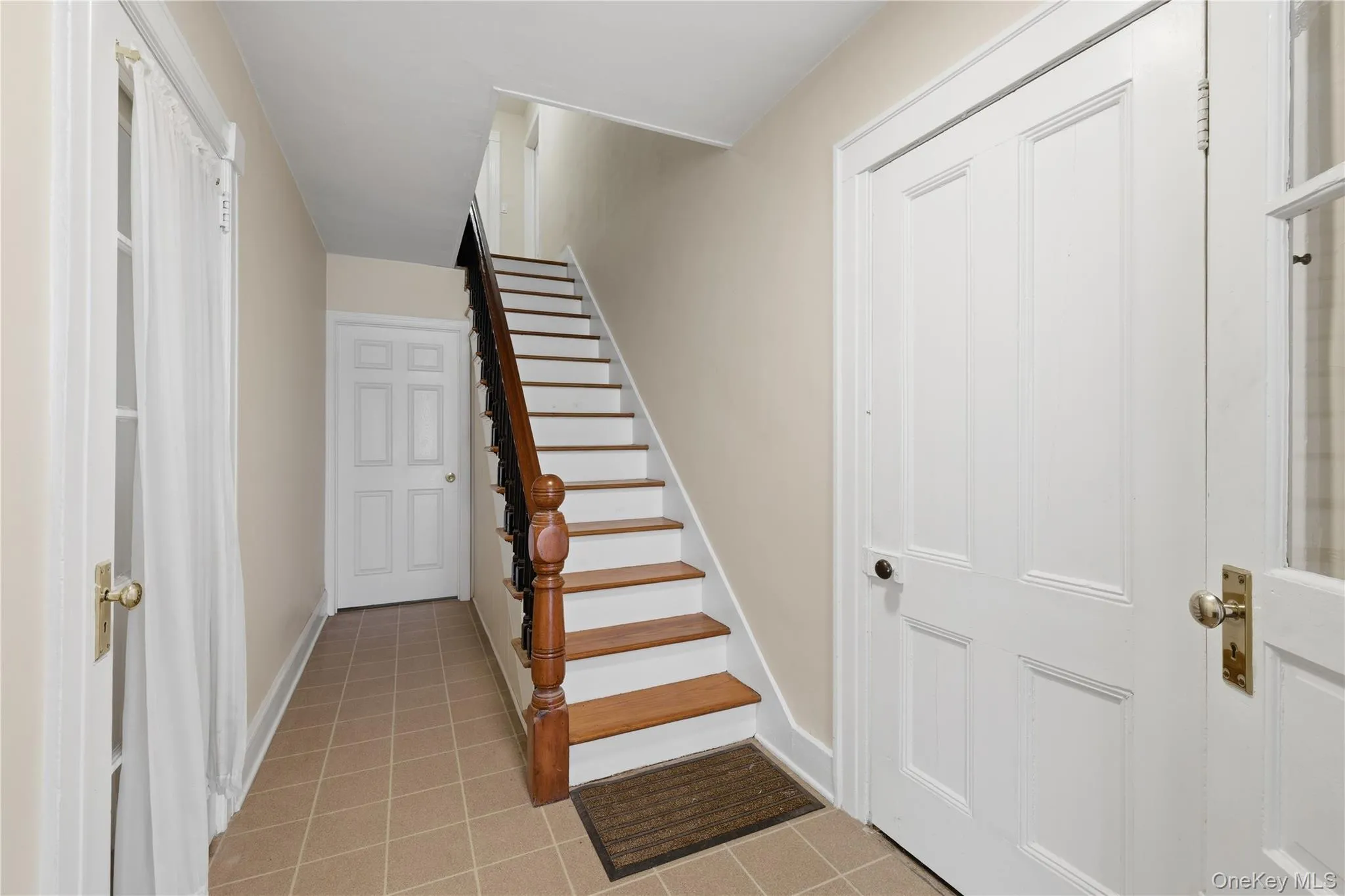 170 Old East Neck Road, Huntington, NY, 2 Bedroom Bedrooms, 5 Room Rooms,1 BathroomBathrooms,Residential Lease,For Rent,Old East Neck,0,1060735 170 Old East Neck Road, Huntington, NY, 2 Bedroom Bedrooms, 5 Room Rooms,1 BathroomBathrooms,Residential Lease,For Rent,Old East Neck,0,1060735