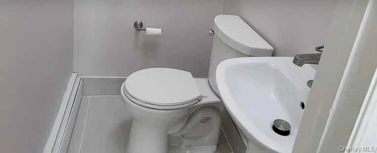 14454 Willets Point Boulevard, New York, NY, 2 Bedroom Bedrooms, 5 Room Rooms,1 BathroomBathrooms,Residential Lease,For Rent,Willets Point,0,1060739 14454 Willets Point Boulevard, New York, NY, 2 Bedroom Bedrooms, 5 Room Rooms,1 BathroomBathrooms,Residential Lease,For Rent,Willets Point,0,1060739