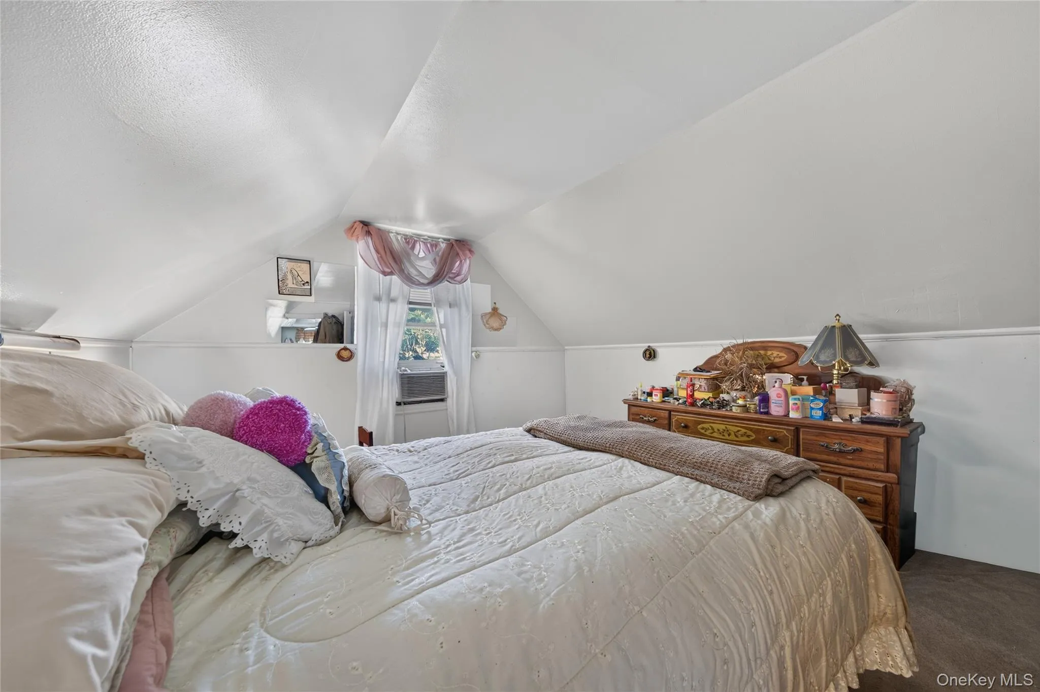31 Circle Drive, Hempstead, NY, 3 Bedrooms Bedrooms, 6 Rooms Rooms,1 BathroomBathrooms,Residential,For Rent,Circle,0,1060752 31 Circle Drive, Hempstead, NY, 3 Bedrooms Bedrooms, 6 Rooms Rooms,1 BathroomBathrooms,Residential,For Rent,Circle,0,1060752