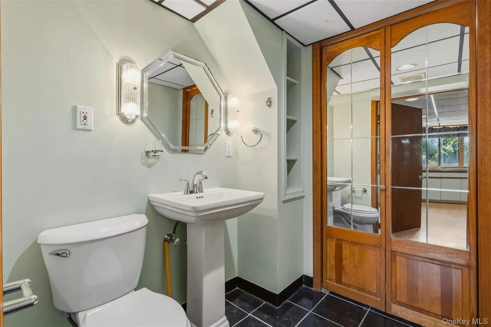 9 Spice Hill Road, Cortlandt, NY, 4 Bedrooms Bedrooms, 12 Rooms Rooms,3 BathroomsBathrooms,Residential,For Rent,Spice Hill,0,1060755 9 Spice Hill Road, Cortlandt, NY, 4 Bedrooms Bedrooms, 12 Rooms Rooms,3 BathroomsBathrooms,Residential,For Rent,Spice Hill,0,1060755