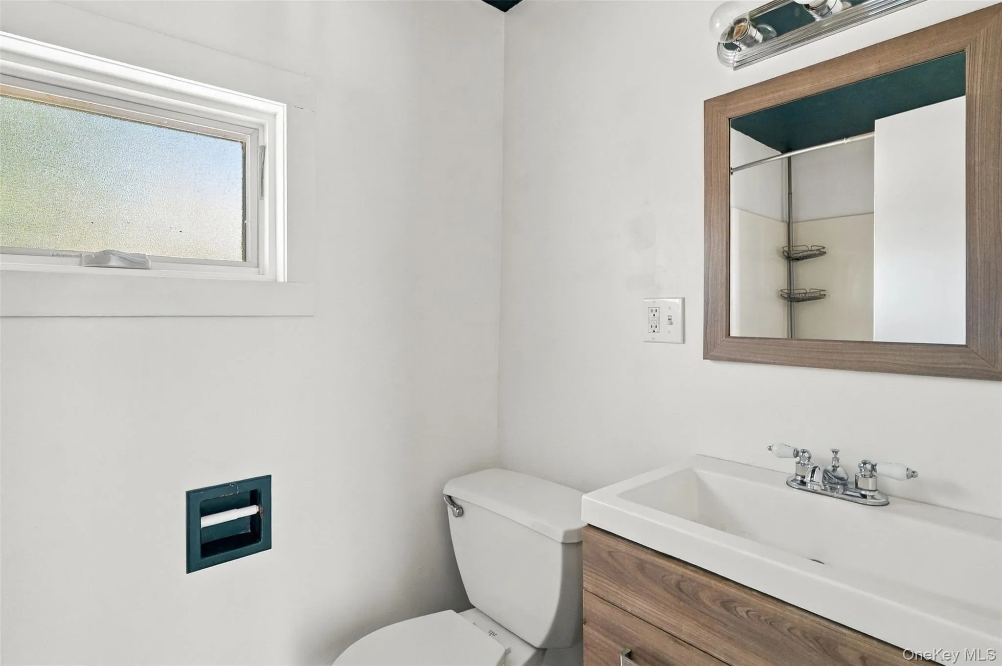 34 Mc Kinley Lane, Poughkeepsie, NY, 2 Bedrooms Bedrooms, 5 Rooms Rooms,1 BathroomBathrooms,Residential,For Rent,Mc Kinley,0,1060765 34 Mc Kinley Lane, Poughkeepsie, NY, 2 Bedrooms Bedrooms, 5 Rooms Rooms,1 BathroomBathrooms,Residential,For Rent,Mc Kinley,0,1060765