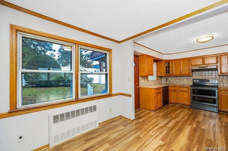 89 Catherine Avenue, Hempstead, NY, 5 Bedrooms Bedrooms, 12 Rooms Rooms,3 BathroomsBathrooms,Residential,For Rent,Catherine,0,1060769 89 Catherine Avenue, Hempstead, NY, 5 Bedrooms Bedrooms, 12 Rooms Rooms,3 BathroomsBathrooms,Residential,For Rent,Catherine,0,1060769
