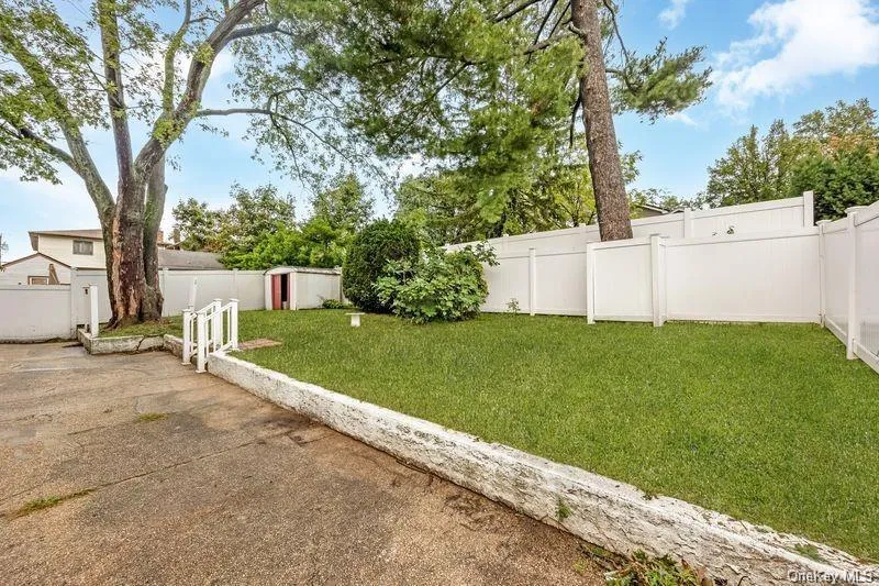 89 Catherine Avenue, Hempstead, NY, 5 Bedrooms Bedrooms, 12 Rooms Rooms,3 BathroomsBathrooms,Residential,For Rent,Catherine,0,1060769 89 Catherine Avenue, Hempstead, NY, 5 Bedrooms Bedrooms, 12 Rooms Rooms,3 BathroomsBathrooms,Residential,For Rent,Catherine,0,1060769