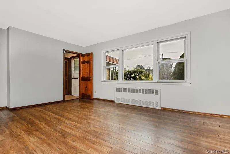 89 Catherine Avenue, Hempstead, NY, 5 Bedrooms Bedrooms, 12 Rooms Rooms,3 BathroomsBathrooms,Residential,For Rent,Catherine,0,1060769 89 Catherine Avenue, Hempstead, NY, 5 Bedrooms Bedrooms, 12 Rooms Rooms,3 BathroomsBathrooms,Residential,For Rent,Catherine,0,1060769