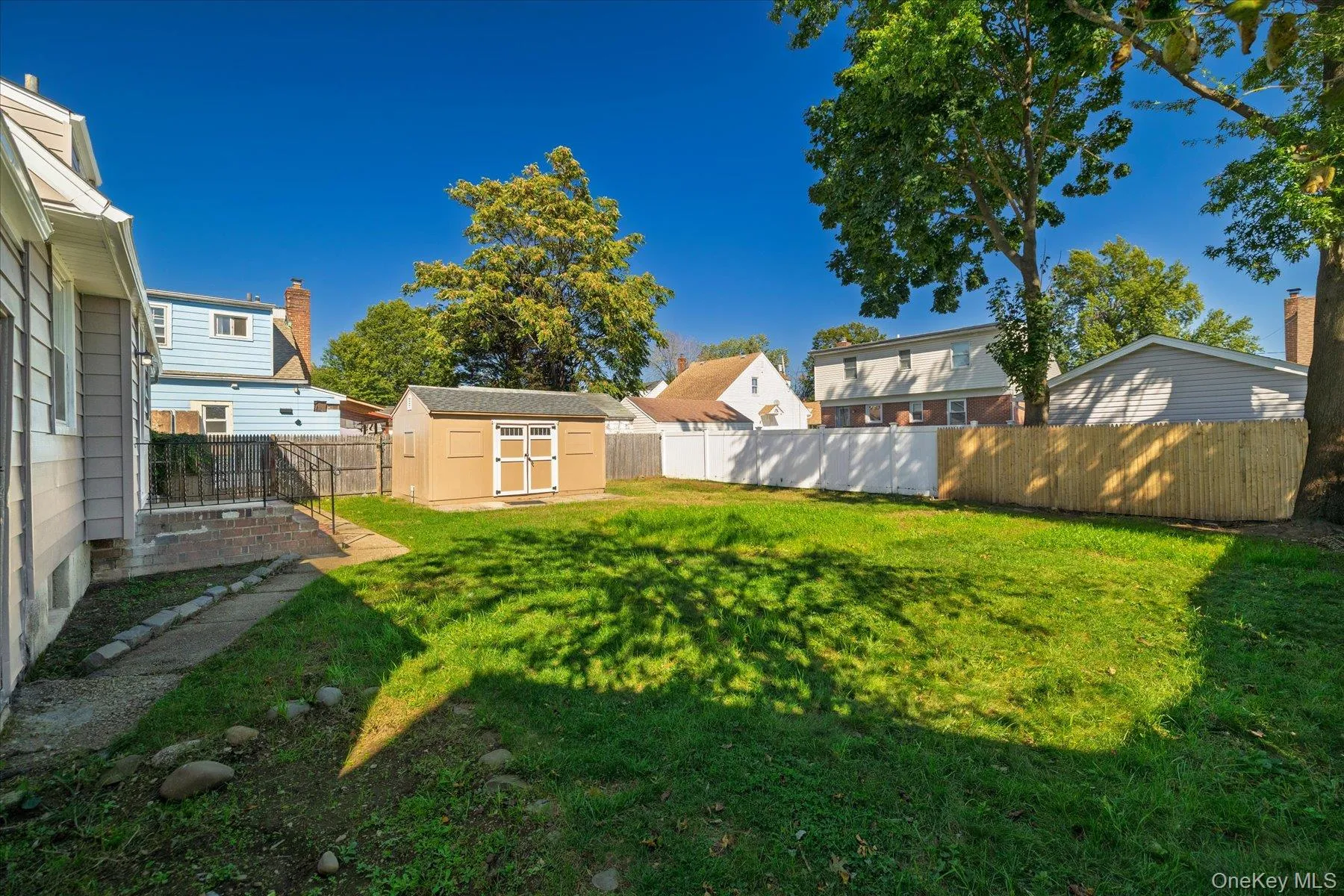 413 Greengrove Avenue, Hempstead, NY, 4 Bedrooms Bedrooms, 6 Rooms Rooms,2 BathroomsBathrooms,Residential,For Rent,Greengrove,0,1060774 413 Greengrove Avenue, Hempstead, NY, 4 Bedrooms Bedrooms, 6 Rooms Rooms,2 BathroomsBathrooms,Residential,For Rent,Greengrove,0,1060774