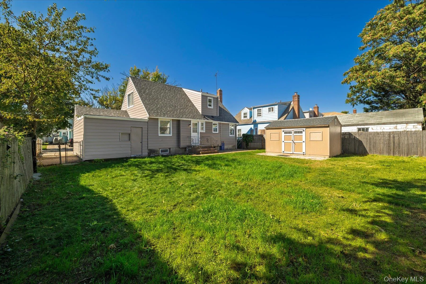 413 Greengrove Avenue, Hempstead, NY, 4 Bedrooms Bedrooms, 6 Rooms Rooms,2 BathroomsBathrooms,Residential,For Rent,Greengrove,0,1060774 413 Greengrove Avenue, Hempstead, NY, 4 Bedrooms Bedrooms, 6 Rooms Rooms,2 BathroomsBathrooms,Residential,For Rent,Greengrove,0,1060774