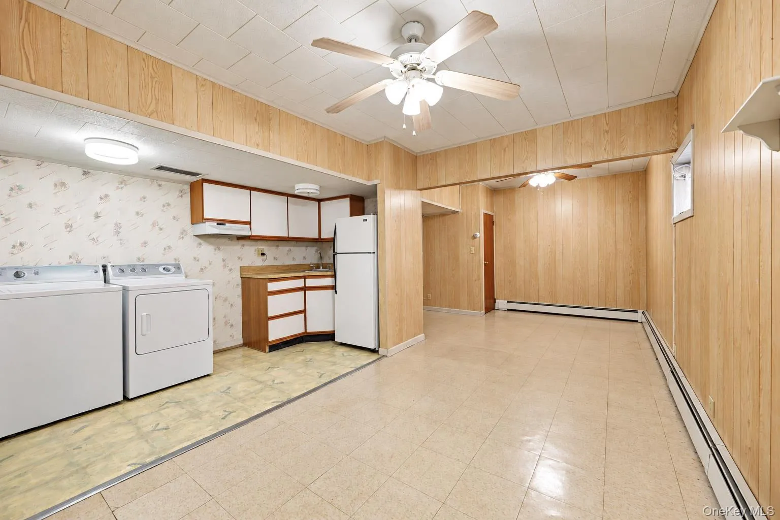 208 First Street, Yonkers, NY, 2 Bedrooms Bedrooms, 5 Rooms Rooms,1 BathroomBathrooms,Residential,For Rent,First,0,1060780 208 First Street, Yonkers, NY, 2 Bedrooms Bedrooms, 5 Rooms Rooms,1 BathroomBathrooms,Residential,For Rent,First,0,1060780