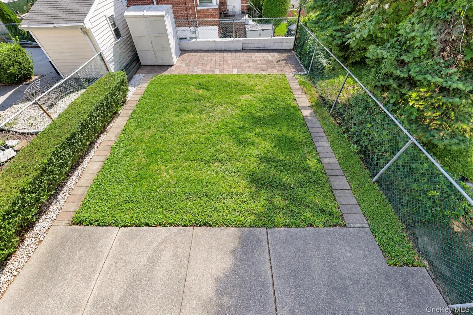 208 First Street, Yonkers, NY, 2 Bedrooms Bedrooms, 5 Rooms Rooms,1 BathroomBathrooms,Residential,For Rent,First,0,1060780 208 First Street, Yonkers, NY, 2 Bedrooms Bedrooms, 5 Rooms Rooms,1 BathroomBathrooms,Residential,For Rent,First,0,1060780