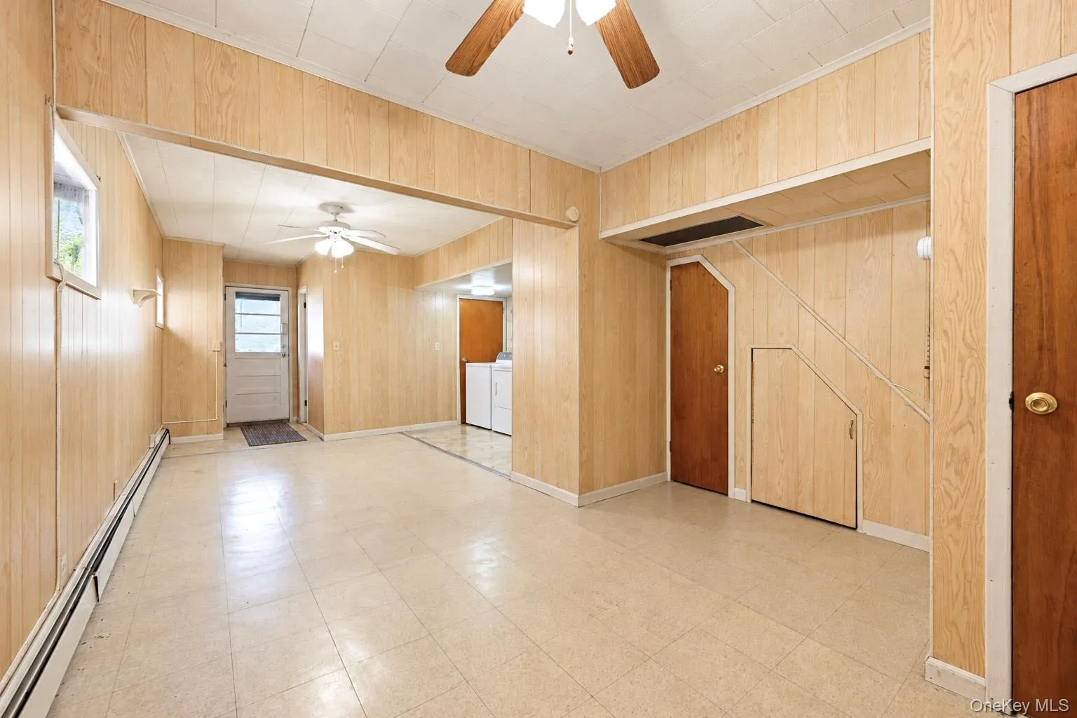 208 First Street, Yonkers, NY, 2 Bedrooms Bedrooms, 5 Rooms Rooms,1 BathroomBathrooms,Residential,For Rent,First,0,1060780 208 First Street, Yonkers, NY, 2 Bedrooms Bedrooms, 5 Rooms Rooms,1 BathroomBathrooms,Residential,For Rent,First,0,1060780