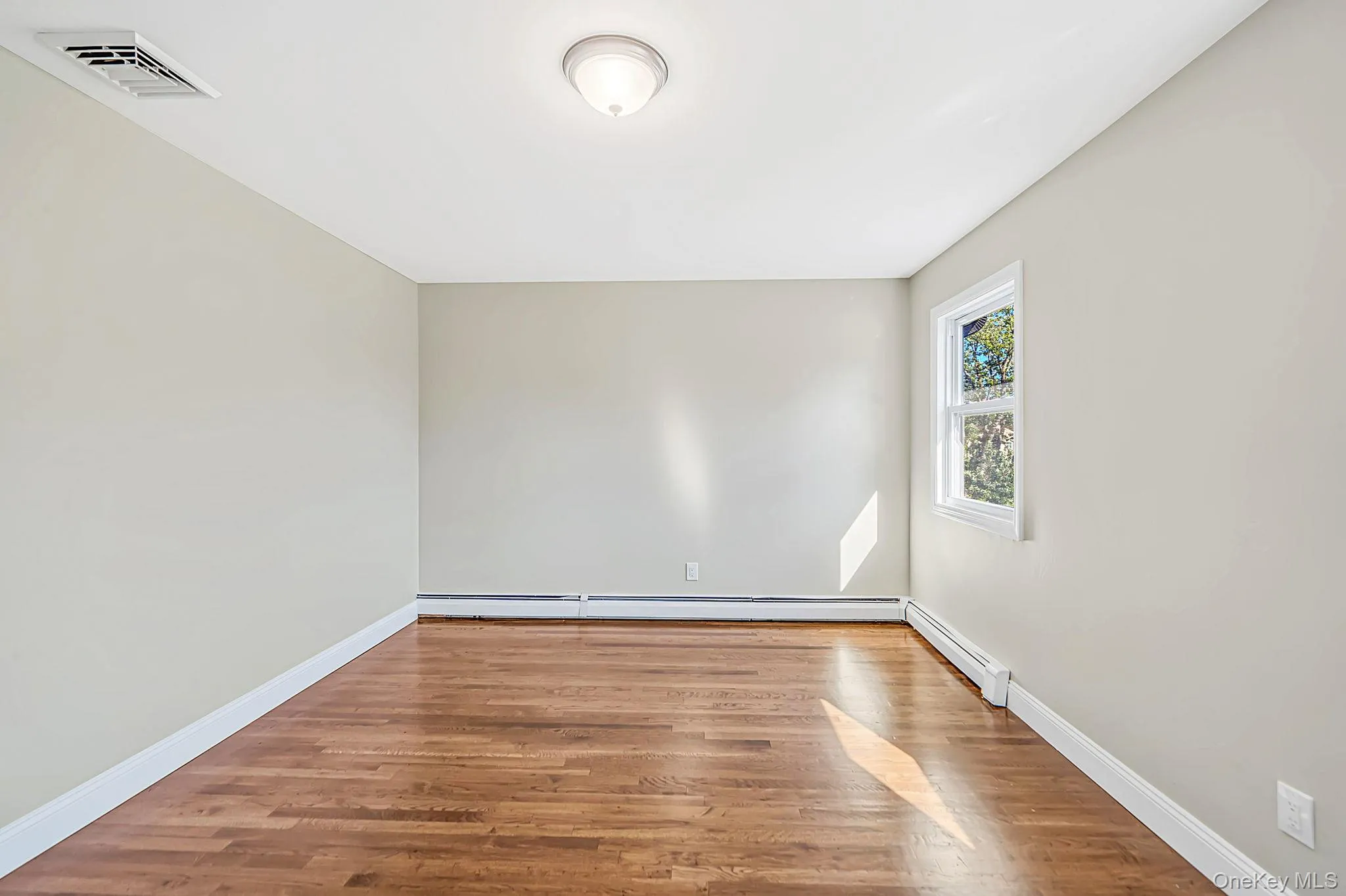84 Empress Pines Drive, Smithtown, NY, 4 Bedrooms Bedrooms, 11 Rooms Rooms,2 BathroomsBathrooms,Residential,For Rent,Empress Pines,0,1060781 84 Empress Pines Drive, Smithtown, NY, 4 Bedrooms Bedrooms, 11 Rooms Rooms,2 BathroomsBathrooms,Residential,For Rent,Empress Pines,0,1060781