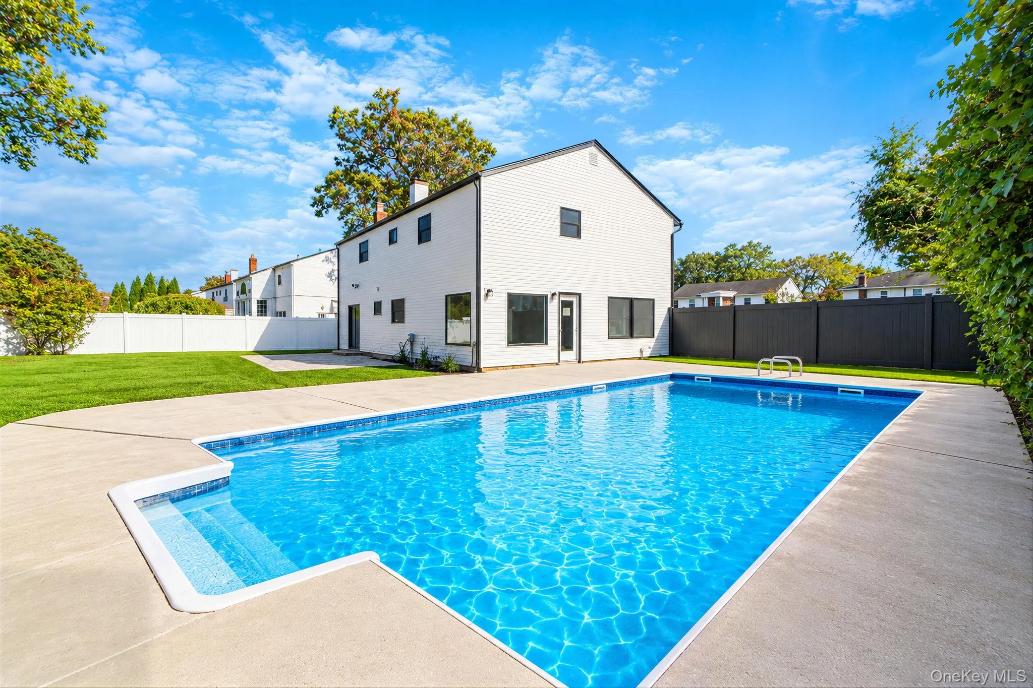 84 Empress Pines Drive, Smithtown, NY, 4 Bedrooms Bedrooms, 11 Rooms Rooms,2 BathroomsBathrooms,Residential,For Rent,Empress Pines,0,1060781 84 Empress Pines Drive, Smithtown, NY, 4 Bedrooms Bedrooms, 11 Rooms Rooms,2 BathroomsBathrooms,Residential,For Rent,Empress Pines,0,1060781