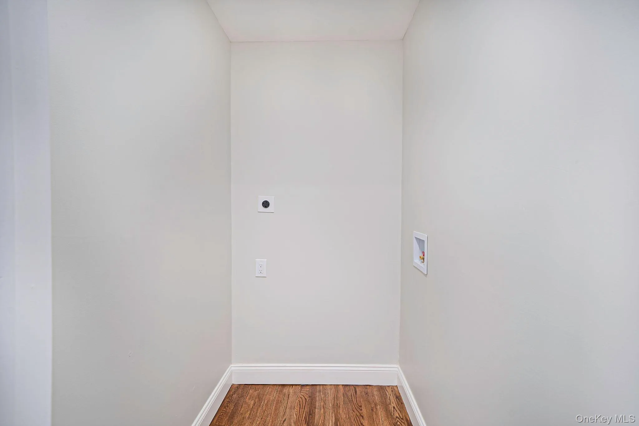 84 Empress Pines Drive, Smithtown, NY, 4 Bedrooms Bedrooms, 11 Rooms Rooms,2 BathroomsBathrooms,Residential,For Rent,Empress Pines,0,1060781 84 Empress Pines Drive, Smithtown, NY, 4 Bedrooms Bedrooms, 11 Rooms Rooms,2 BathroomsBathrooms,Residential,For Rent,Empress Pines,0,1060781