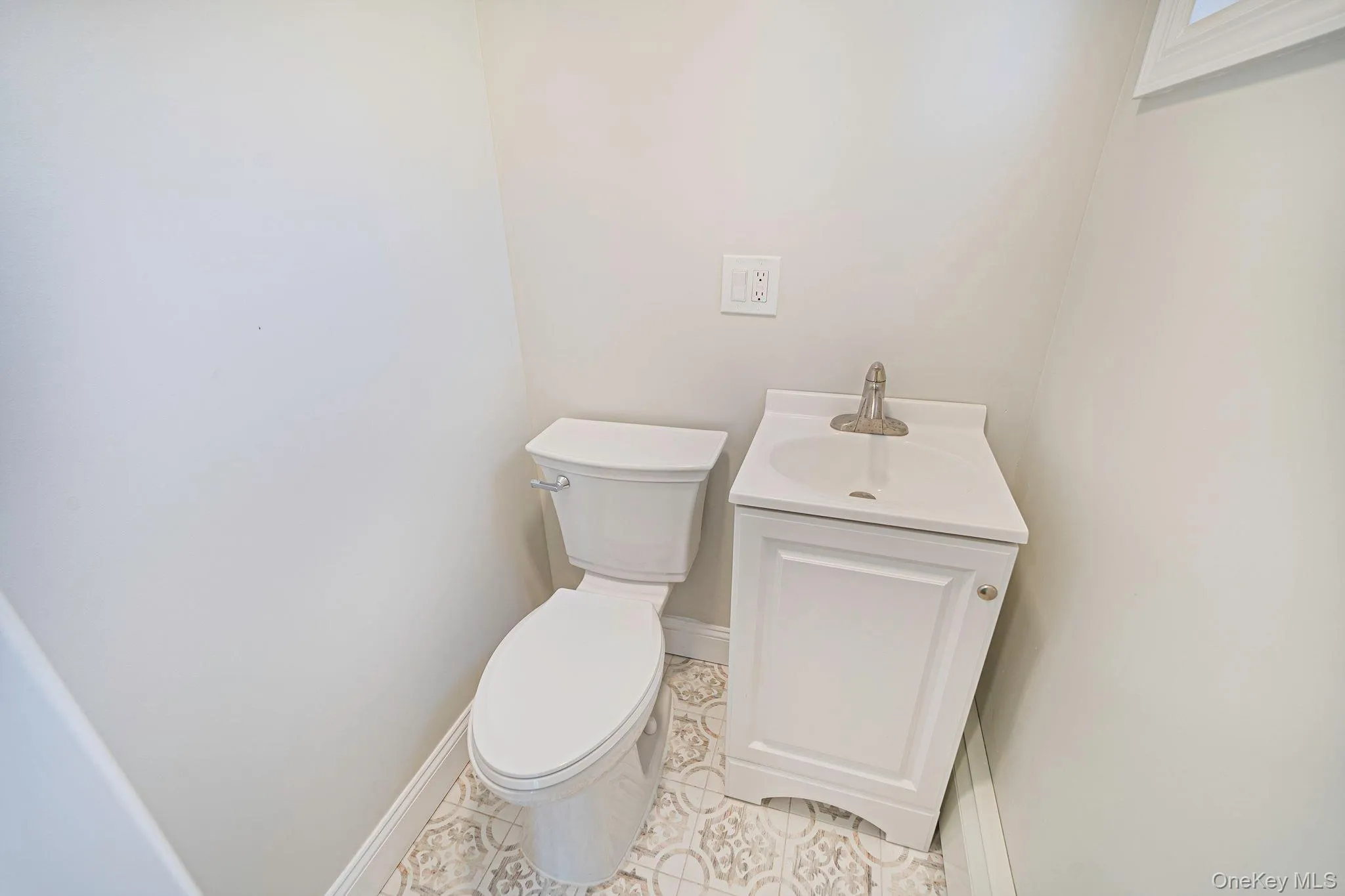 84 Empress Pines Drive, Smithtown, NY, 4 Bedrooms Bedrooms, 11 Rooms Rooms,2 BathroomsBathrooms,Residential,For Rent,Empress Pines,0,1060781 84 Empress Pines Drive, Smithtown, NY, 4 Bedrooms Bedrooms, 11 Rooms Rooms,2 BathroomsBathrooms,Residential,For Rent,Empress Pines,0,1060781