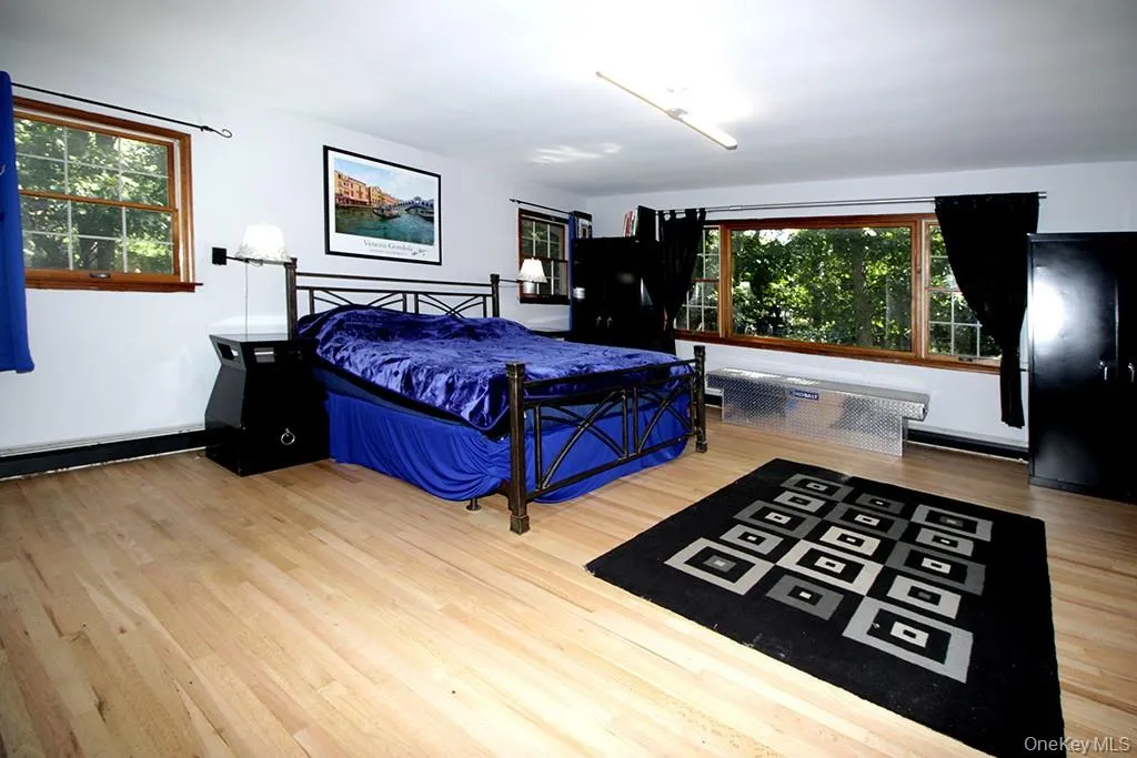 16 Argyle Place, Smithtown, NY, 4 Bedrooms Bedrooms, 9 Rooms Rooms,3 BathroomsBathrooms,Residential,For Rent,Argyle,0,1060784 16 Argyle Place, Smithtown, NY, 4 Bedrooms Bedrooms, 9 Rooms Rooms,3 BathroomsBathrooms,Residential,For Rent,Argyle,0,1060784