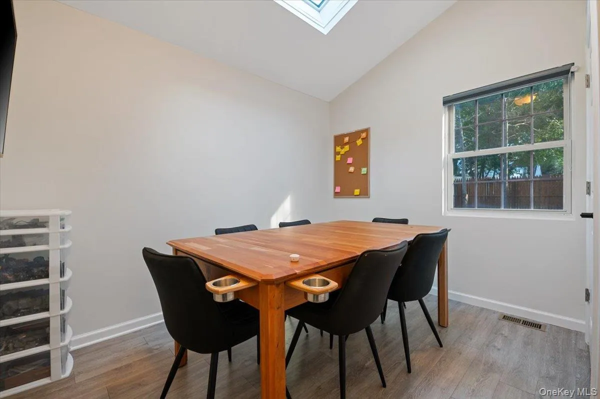 30 Ormond Avenue, Brookhaven, NY, 2 Bedrooms Bedrooms, 4 Rooms Rooms,1 BathroomBathrooms,Residential,For Rent,Ormond,0,1060785 30 Ormond Avenue, Brookhaven, NY, 2 Bedrooms Bedrooms, 4 Rooms Rooms,1 BathroomBathrooms,Residential,For Rent,Ormond,0,1060785