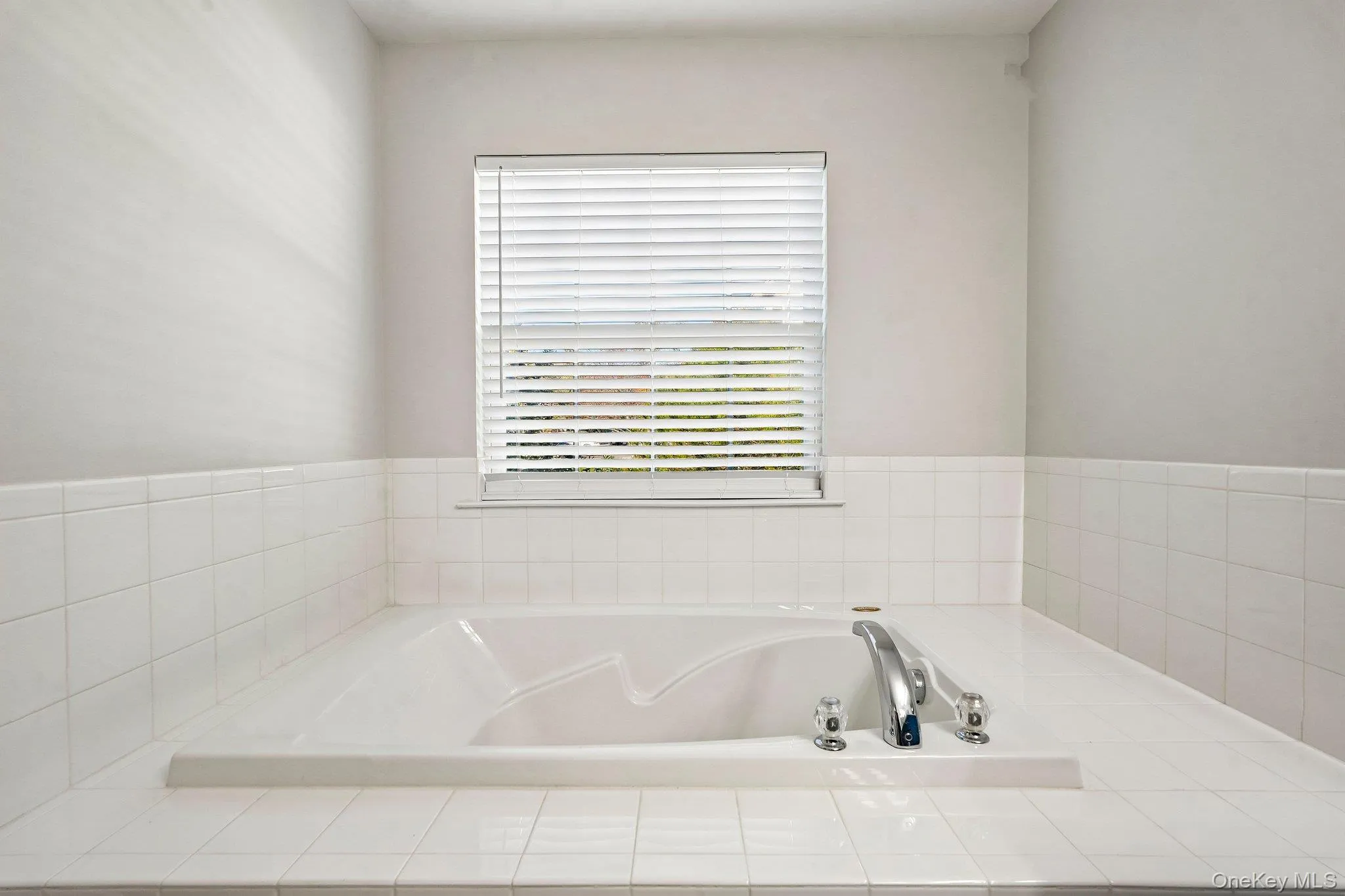 109 Barr Lane, Monroe, NY, 3 Bedrooms Bedrooms, 8 Rooms Rooms,2 BathroomsBathrooms,Residential,For Rent,Barr,0,1060787 109 Barr Lane, Monroe, NY, 3 Bedrooms Bedrooms, 8 Rooms Rooms,2 BathroomsBathrooms,Residential,For Rent,Barr,0,1060787