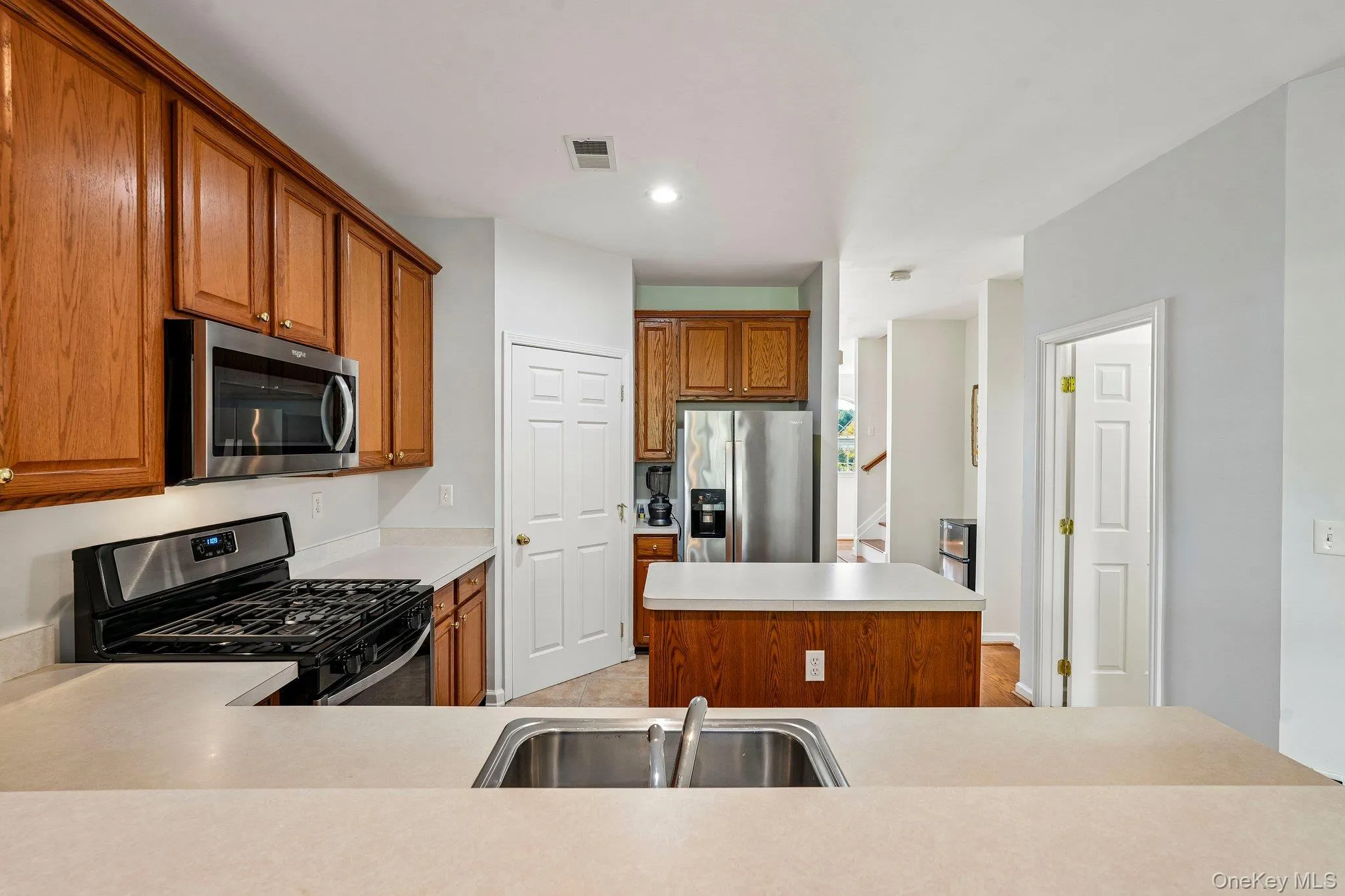 109 Barr Lane, Monroe, NY, 3 Bedrooms Bedrooms, 8 Rooms Rooms,2 BathroomsBathrooms,Residential,For Rent,Barr,0,1060787 109 Barr Lane, Monroe, NY, 3 Bedrooms Bedrooms, 8 Rooms Rooms,2 BathroomsBathrooms,Residential,For Rent,Barr,0,1060787