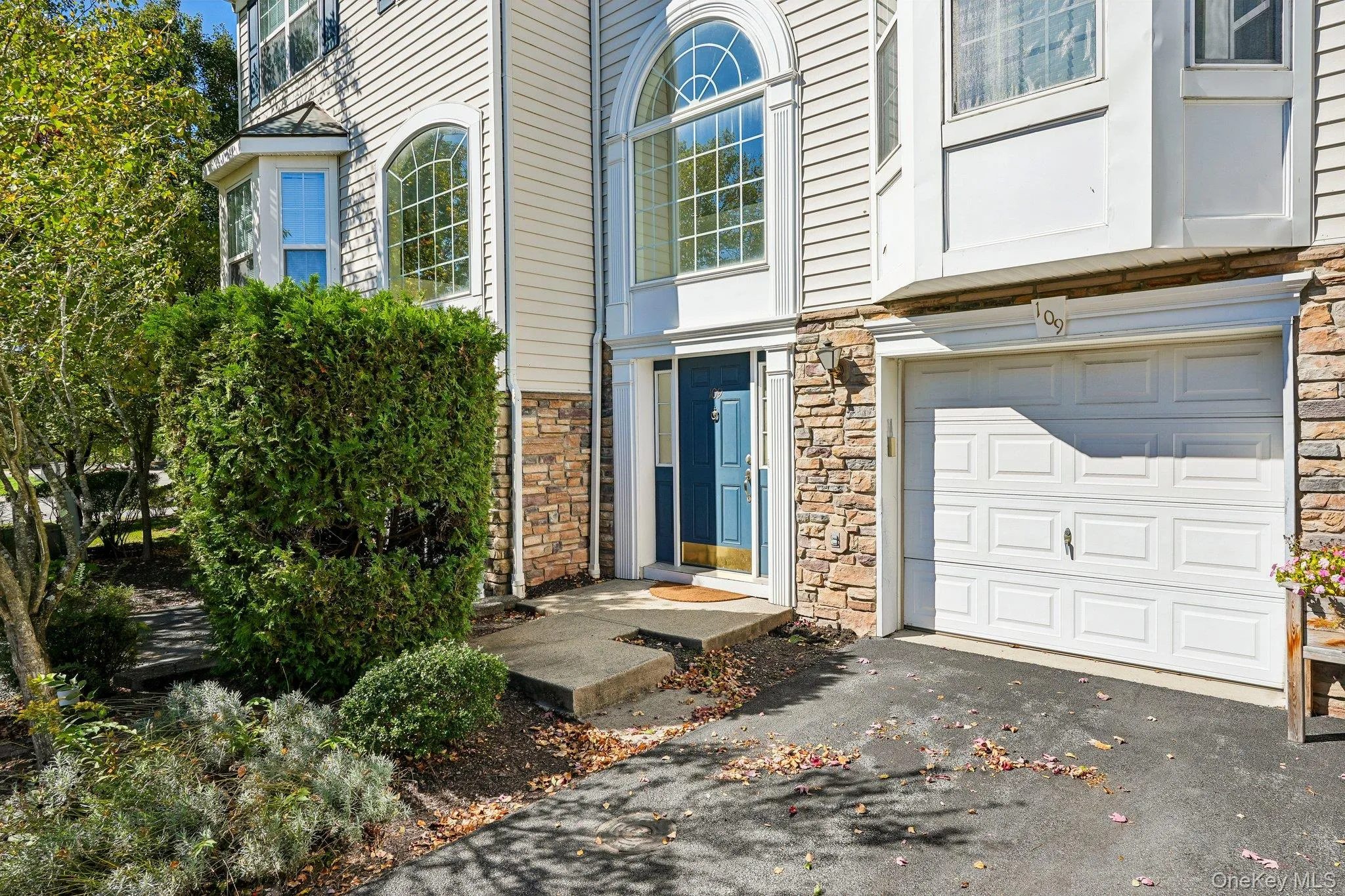 109 Barr Lane, Monroe, NY, 3 Bedrooms Bedrooms, 8 Rooms Rooms,2 BathroomsBathrooms,Residential,For Rent,Barr,0,1060787 109 Barr Lane, Monroe, NY, 3 Bedrooms Bedrooms, 8 Rooms Rooms,2 BathroomsBathrooms,Residential,For Rent,Barr,0,1060787
