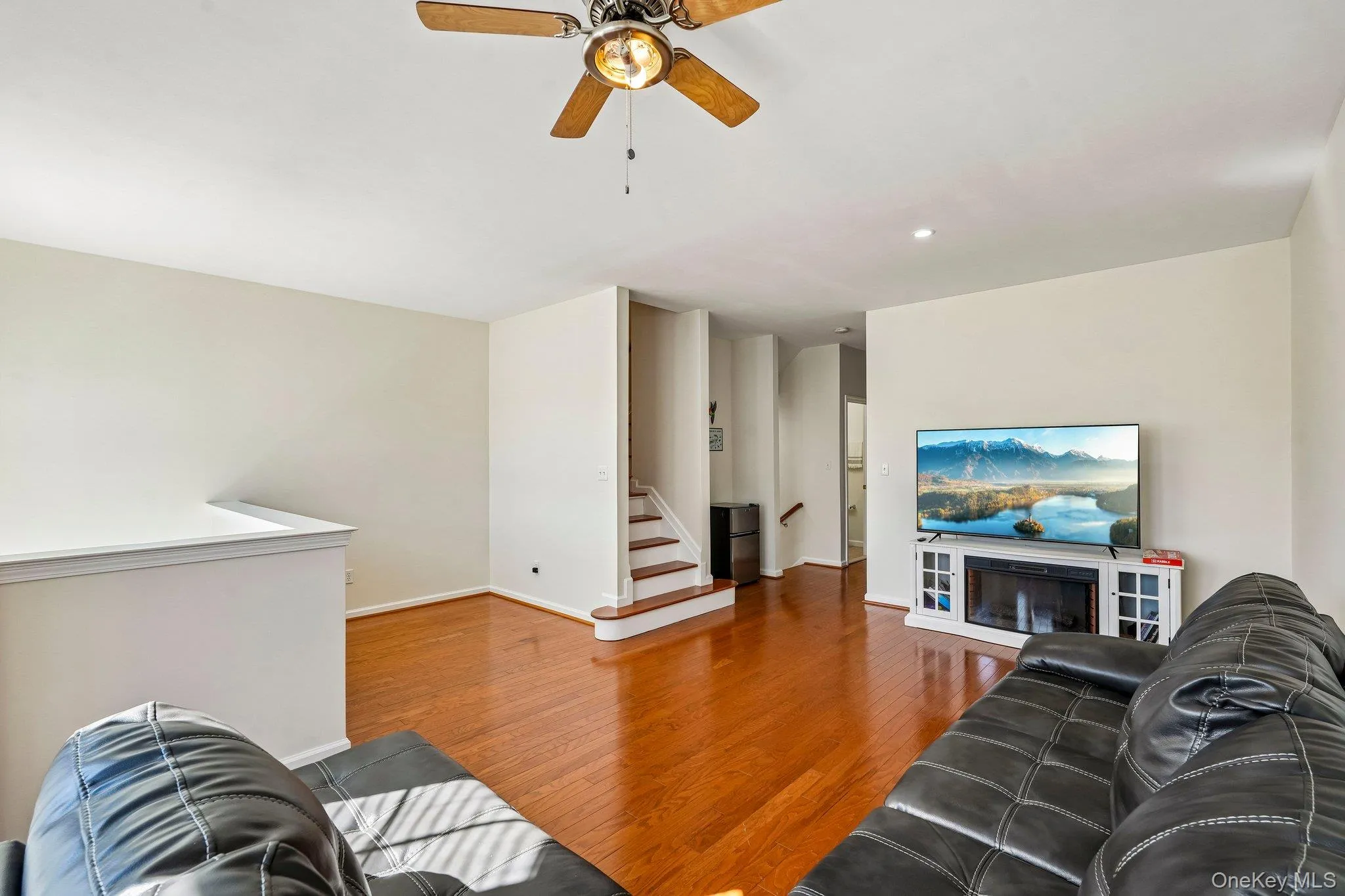 109 Barr Lane, Monroe, NY, 3 Bedrooms Bedrooms, 8 Rooms Rooms,2 BathroomsBathrooms,Residential,For Rent,Barr,0,1060787 109 Barr Lane, Monroe, NY, 3 Bedrooms Bedrooms, 8 Rooms Rooms,2 BathroomsBathrooms,Residential,For Rent,Barr,0,1060787