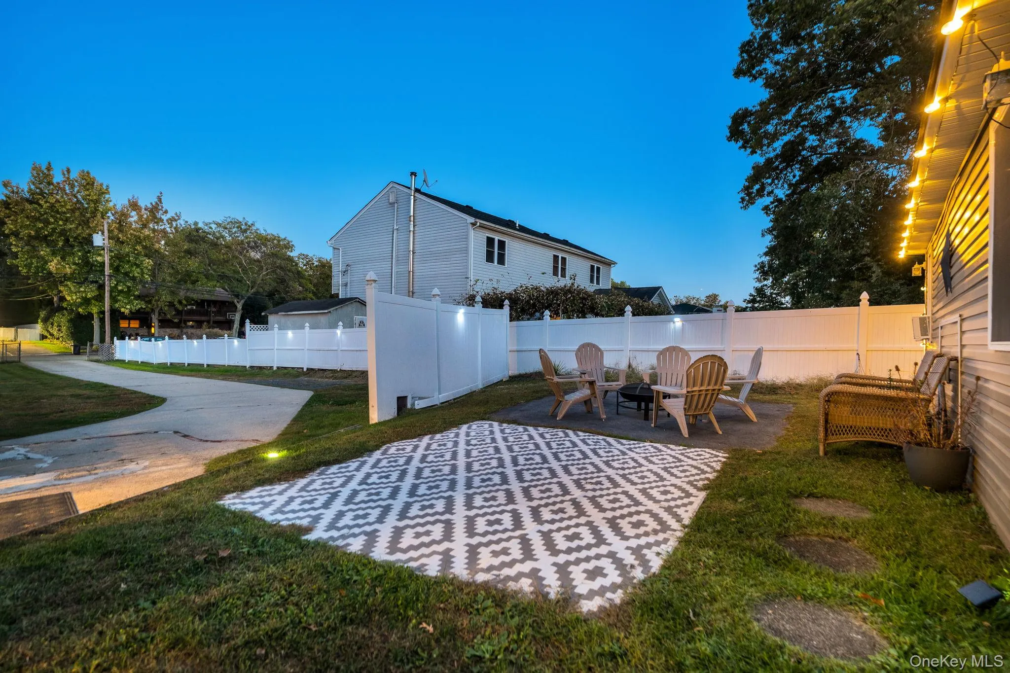 629 East Drive, Babylon, NY, 3 Bedrooms Bedrooms, 6 Rooms Rooms,1 BathroomBathrooms,Residential,For Rent,East,0,1060790 629 East Drive, Babylon, NY, 3 Bedrooms Bedrooms, 6 Rooms Rooms,1 BathroomBathrooms,Residential,For Rent,East,0,1060790