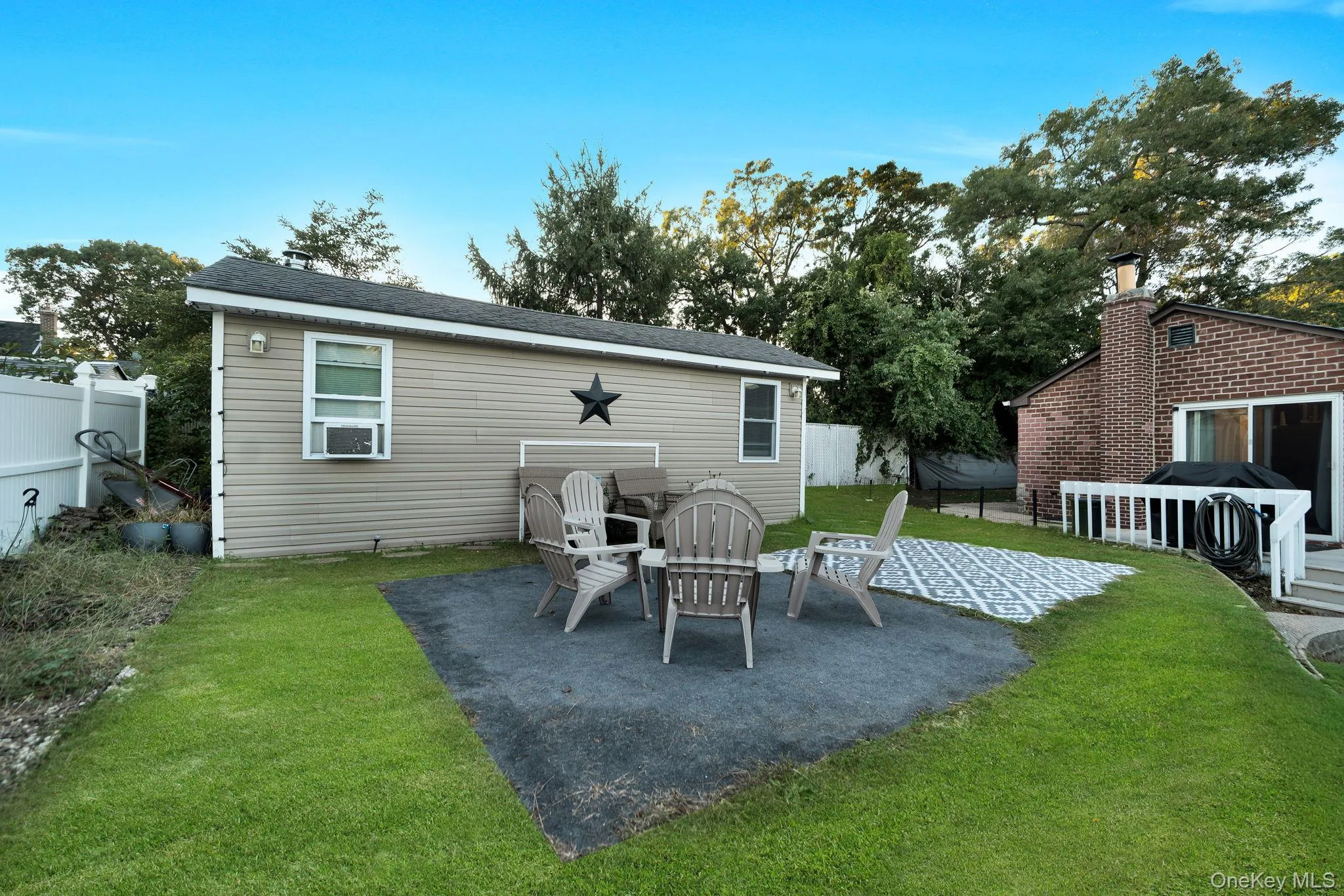 629 East Drive, Babylon, NY, 3 Bedrooms Bedrooms, 6 Rooms Rooms,1 BathroomBathrooms,Residential,For Rent,East,0,1060790 629 East Drive, Babylon, NY, 3 Bedrooms Bedrooms, 6 Rooms Rooms,1 BathroomBathrooms,Residential,For Rent,East,0,1060790