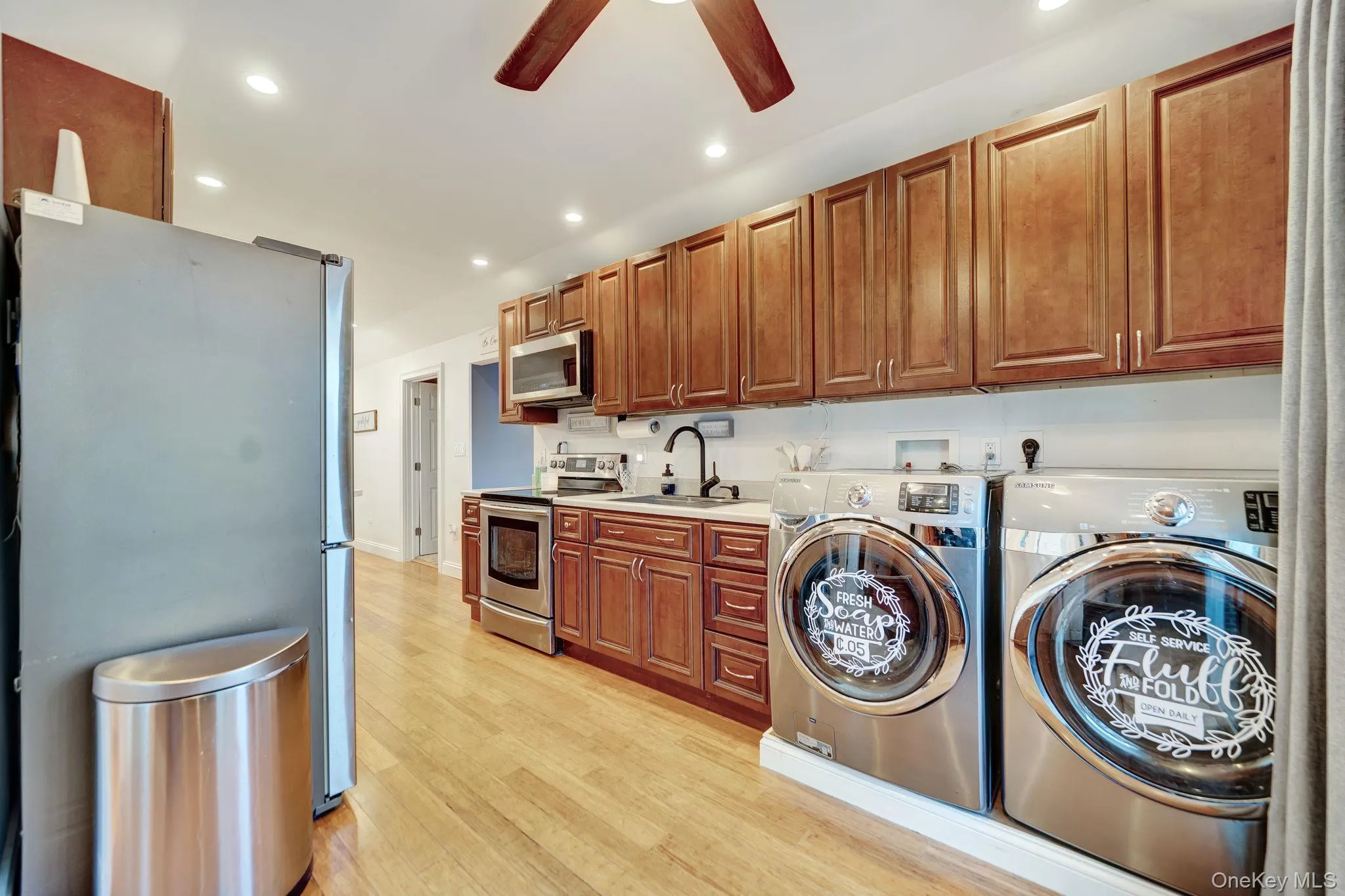 629 East Drive, Babylon, NY, 3 Bedrooms Bedrooms, 6 Rooms Rooms,1 BathroomBathrooms,Residential,For Rent,East,0,1060790 629 East Drive, Babylon, NY, 3 Bedrooms Bedrooms, 6 Rooms Rooms,1 BathroomBathrooms,Residential,For Rent,East,0,1060790