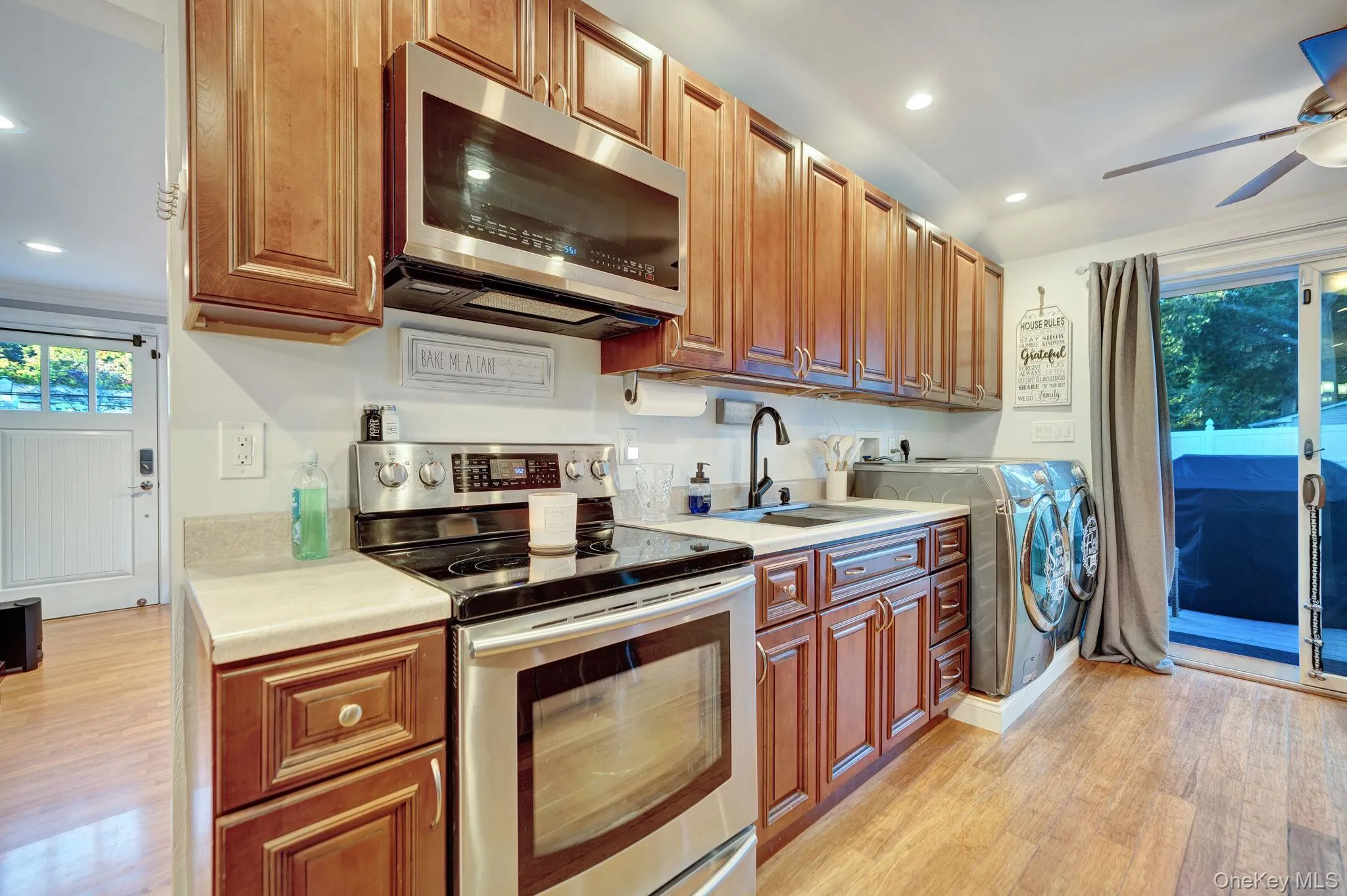 629 East Drive, Babylon, NY, 3 Bedrooms Bedrooms, 6 Rooms Rooms,1 BathroomBathrooms,Residential,For Rent,East,0,1060790 629 East Drive, Babylon, NY, 3 Bedrooms Bedrooms, 6 Rooms Rooms,1 BathroomBathrooms,Residential,For Rent,East,0,1060790