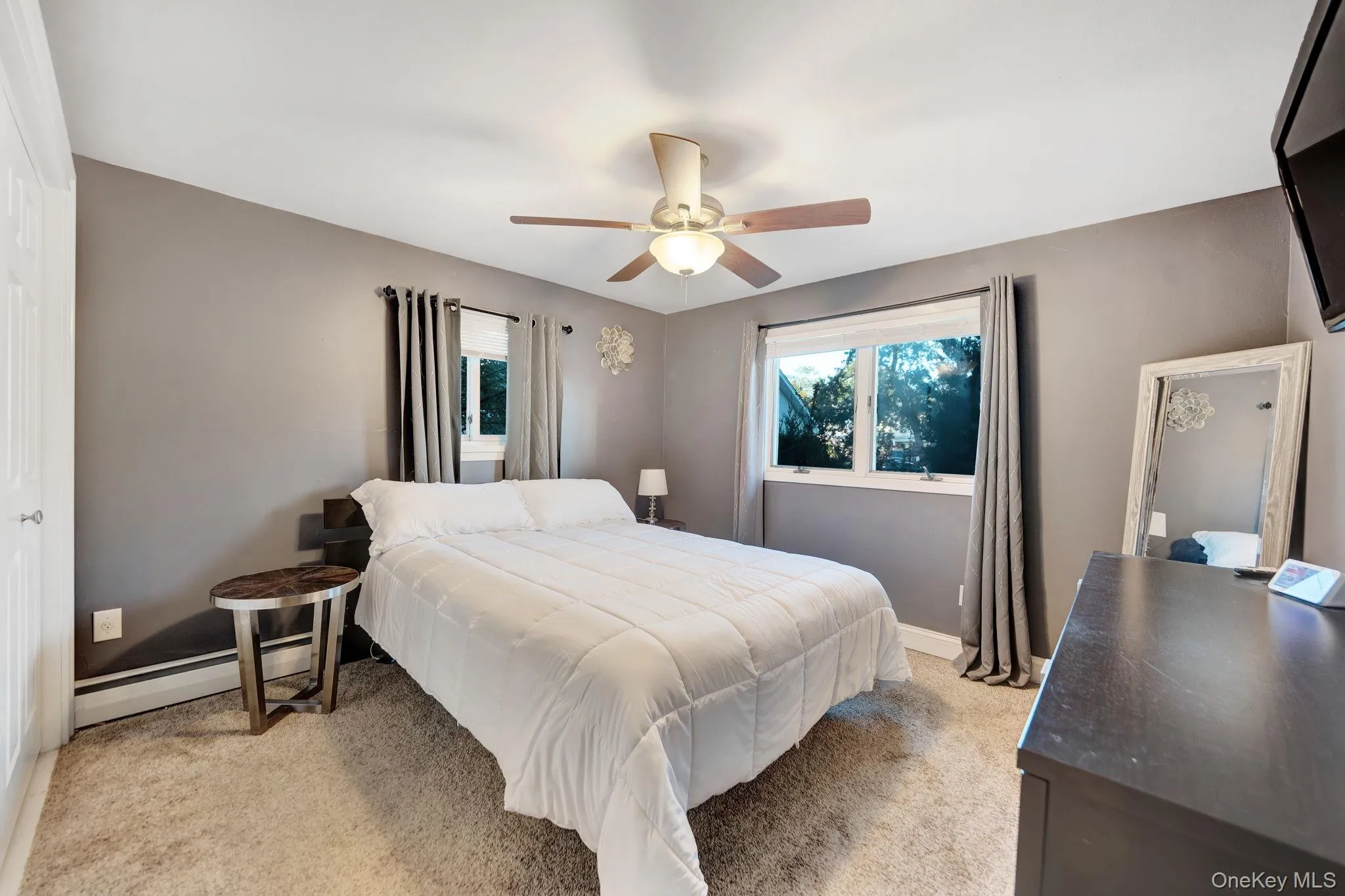 629 East Drive, Babylon, NY, 3 Bedrooms Bedrooms, 6 Rooms Rooms,1 BathroomBathrooms,Residential,For Rent,East,0,1060790 629 East Drive, Babylon, NY, 3 Bedrooms Bedrooms, 6 Rooms Rooms,1 BathroomBathrooms,Residential,For Rent,East,0,1060790
