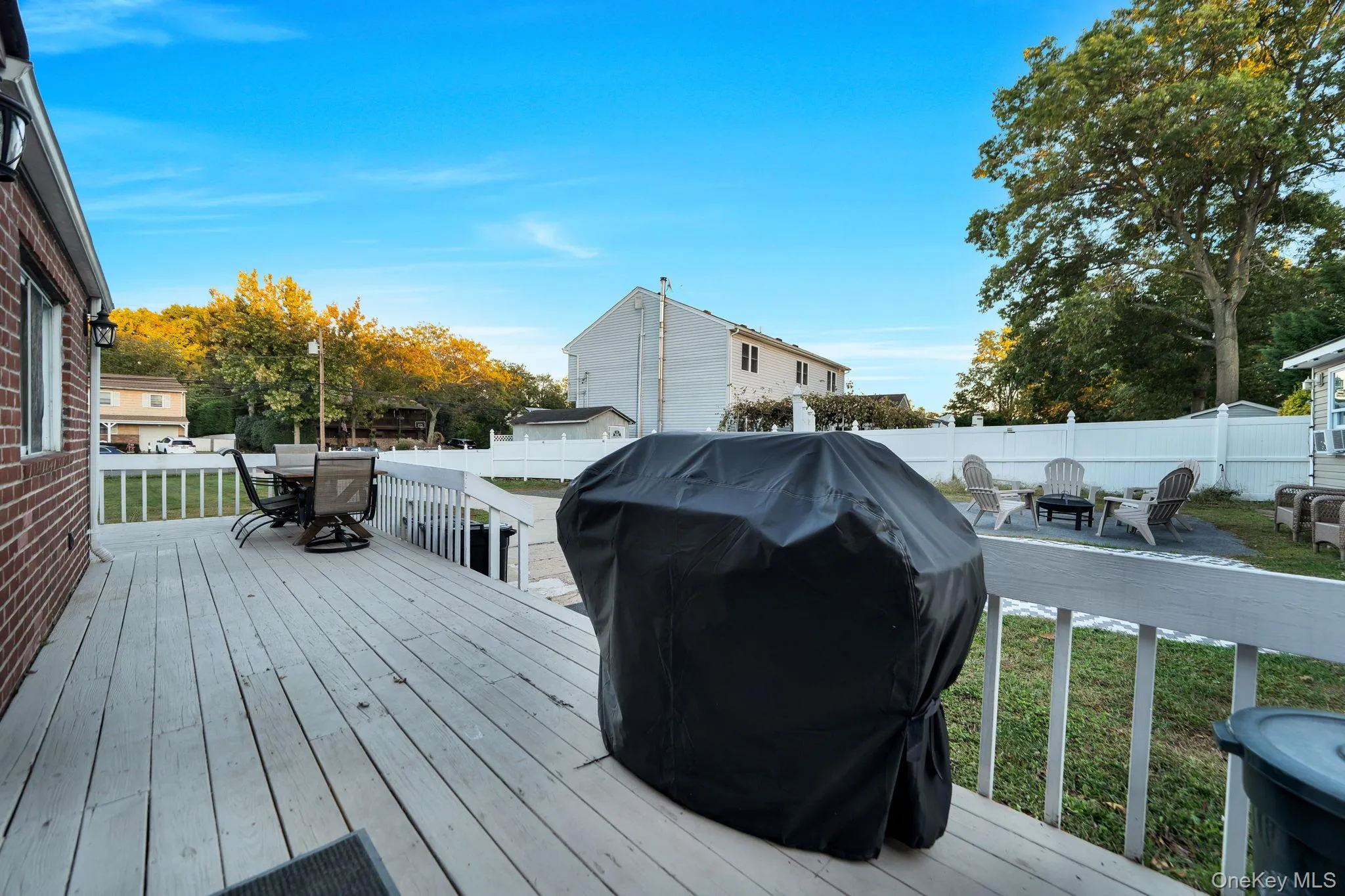 629 East Drive, Babylon, NY, 3 Bedrooms Bedrooms, 6 Rooms Rooms,1 BathroomBathrooms,Residential,For Rent,East,0,1060790 629 East Drive, Babylon, NY, 3 Bedrooms Bedrooms, 6 Rooms Rooms,1 BathroomBathrooms,Residential,For Rent,East,0,1060790