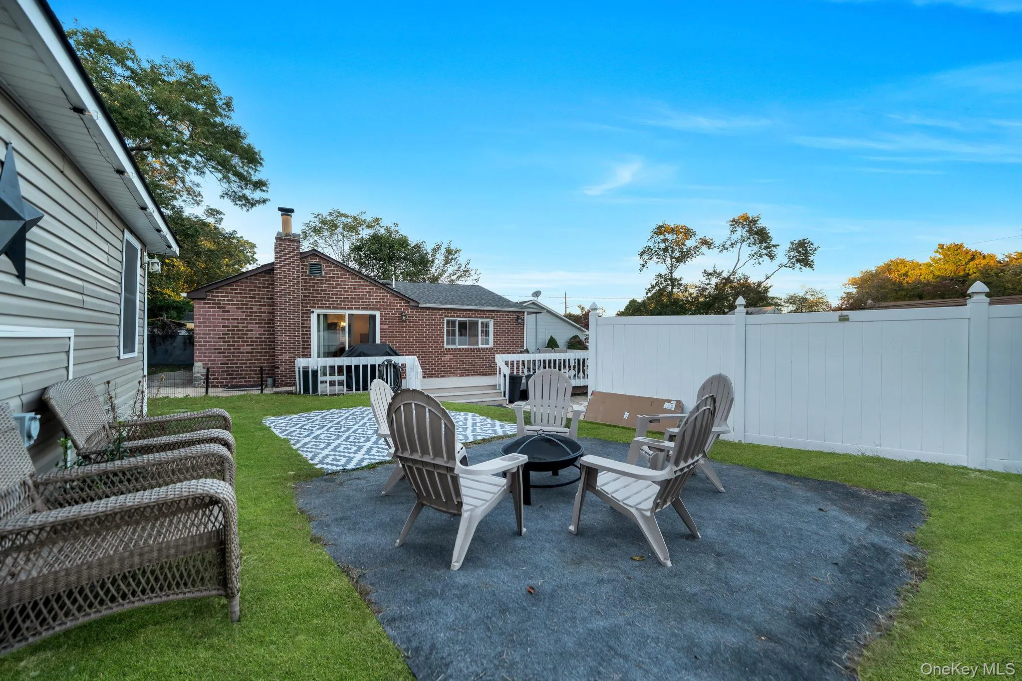 629 East Drive, Babylon, NY, 3 Bedrooms Bedrooms, 6 Rooms Rooms,1 BathroomBathrooms,Residential,For Rent,East,0,1060790 629 East Drive, Babylon, NY, 3 Bedrooms Bedrooms, 6 Rooms Rooms,1 BathroomBathrooms,Residential,For Rent,East,0,1060790