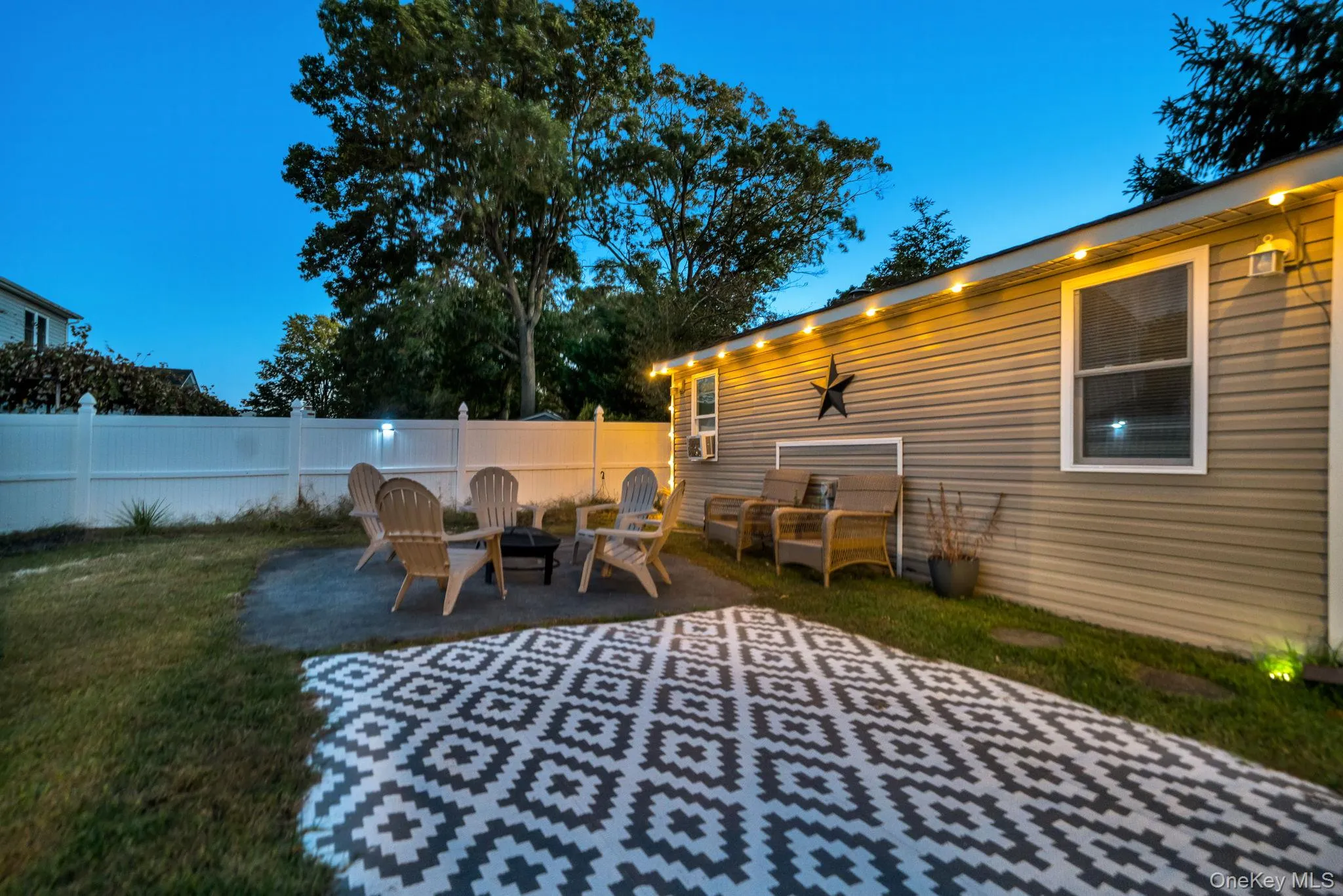 629 East Drive, Babylon, NY, 3 Bedrooms Bedrooms, 6 Rooms Rooms,1 BathroomBathrooms,Residential,For Rent,East,0,1060790 629 East Drive, Babylon, NY, 3 Bedrooms Bedrooms, 6 Rooms Rooms,1 BathroomBathrooms,Residential,For Rent,East,0,1060790