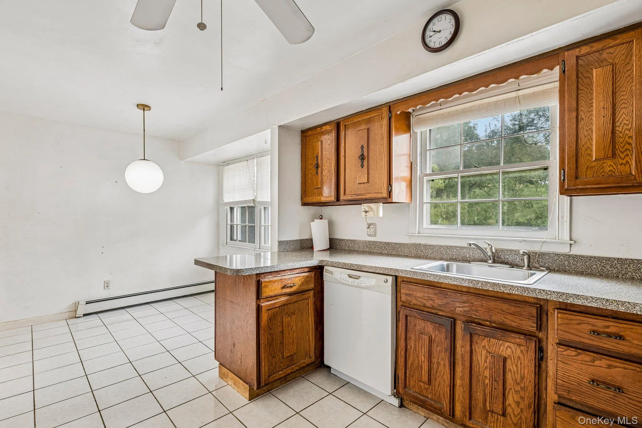 5 Edwin Lane, Huntington, NY, 5 Bedrooms Bedrooms, 9 Rooms Rooms,3 BathroomsBathrooms,Residential,For Rent,Edwin,0,1060792 5 Edwin Lane, Huntington, NY, 5 Bedrooms Bedrooms, 9 Rooms Rooms,3 BathroomsBathrooms,Residential,For Rent,Edwin,0,1060792
