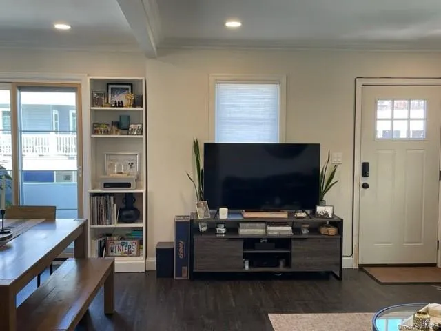 69 Rochester Avenue, Long Beach, NY, 2 Bedroom Bedrooms, 3 Room Rooms,2 BathroomBathrooms,Residential Lease,For Rent,Rochester,0,1060793 69 Rochester Avenue, Long Beach, NY, 2 Bedroom Bedrooms, 3 Room Rooms,2 BathroomBathrooms,Residential Lease,For Rent,Rochester,0,1060793
