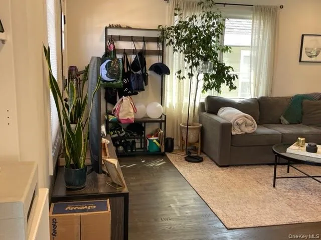 69 Rochester Avenue, Long Beach, NY, 2 Bedroom Bedrooms, 3 Room Rooms,2 BathroomBathrooms,Residential Lease,For Rent,Rochester,0,1060793 69 Rochester Avenue, Long Beach, NY, 2 Bedroom Bedrooms, 3 Room Rooms,2 BathroomBathrooms,Residential Lease,For Rent,Rochester,0,1060793