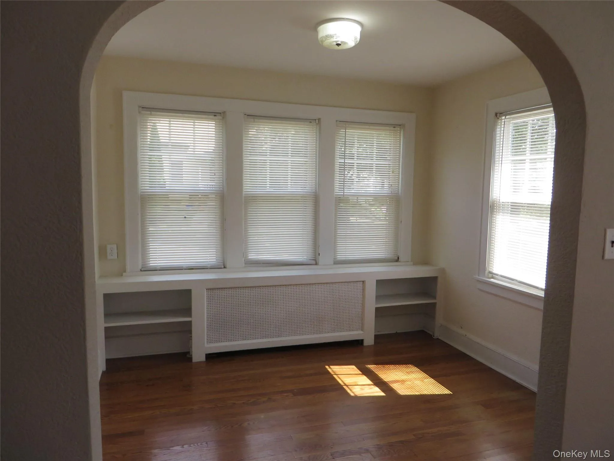 Den before tenant moved in Den before tenant moved in