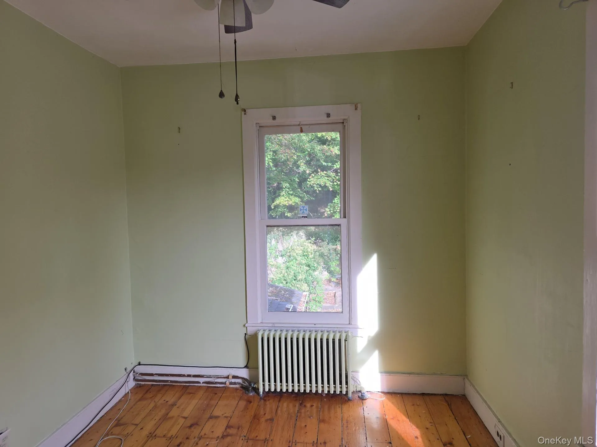 405 High Street, Brookhaven, NY, 3 Bedrooms Bedrooms, 7 Rooms Rooms,1 BathroomBathrooms,Residential,For Rent,High,0,1060810 405 High Street, Brookhaven, NY, 3 Bedrooms Bedrooms, 7 Rooms Rooms,1 BathroomBathrooms,Residential,For Rent,High,0,1060810