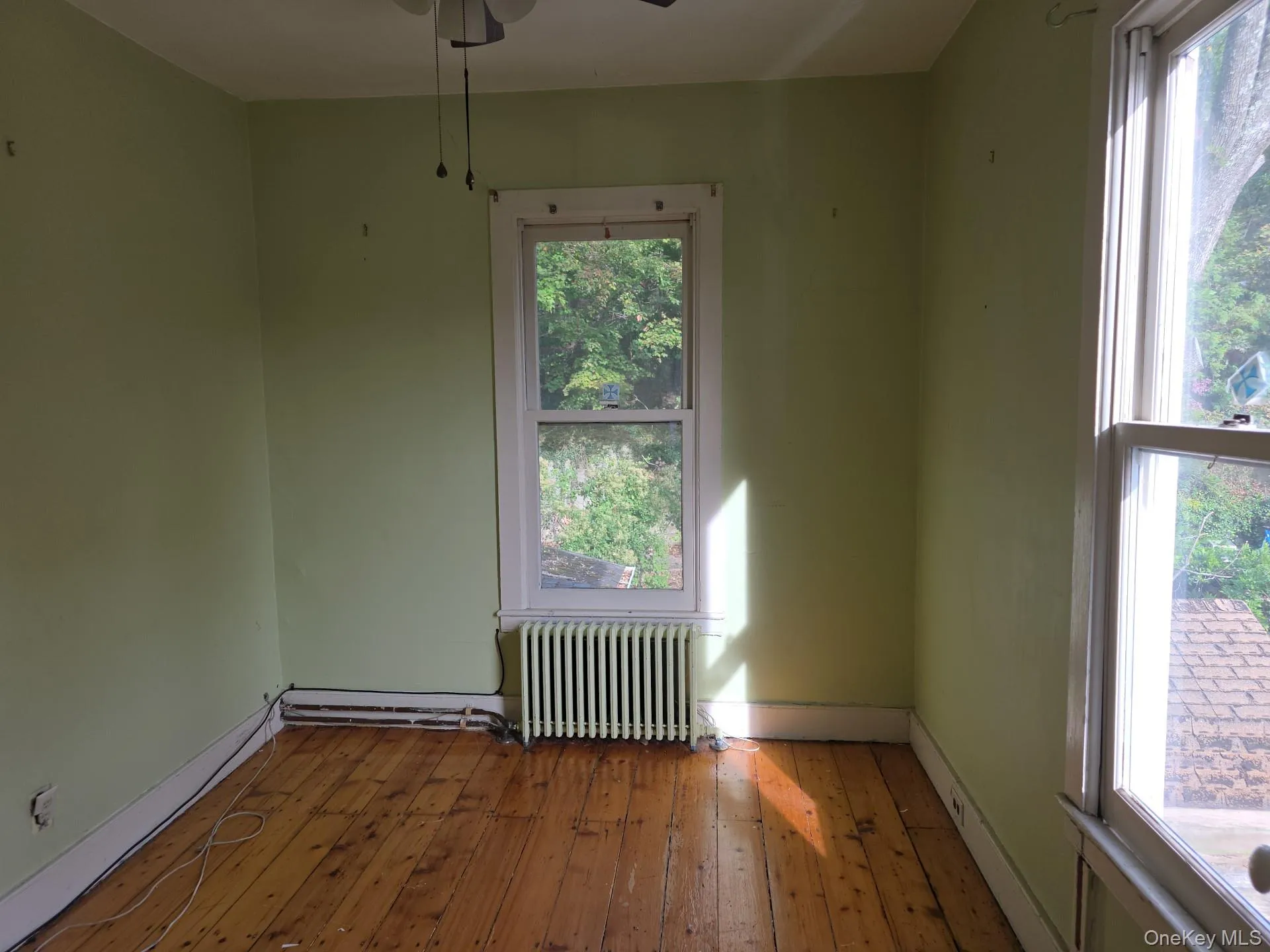 405 High Street, Brookhaven, NY, 3 Bedrooms Bedrooms, 7 Rooms Rooms,1 BathroomBathrooms,Residential,For Rent,High,0,1060810 405 High Street, Brookhaven, NY, 3 Bedrooms Bedrooms, 7 Rooms Rooms,1 BathroomBathrooms,Residential,For Rent,High,0,1060810