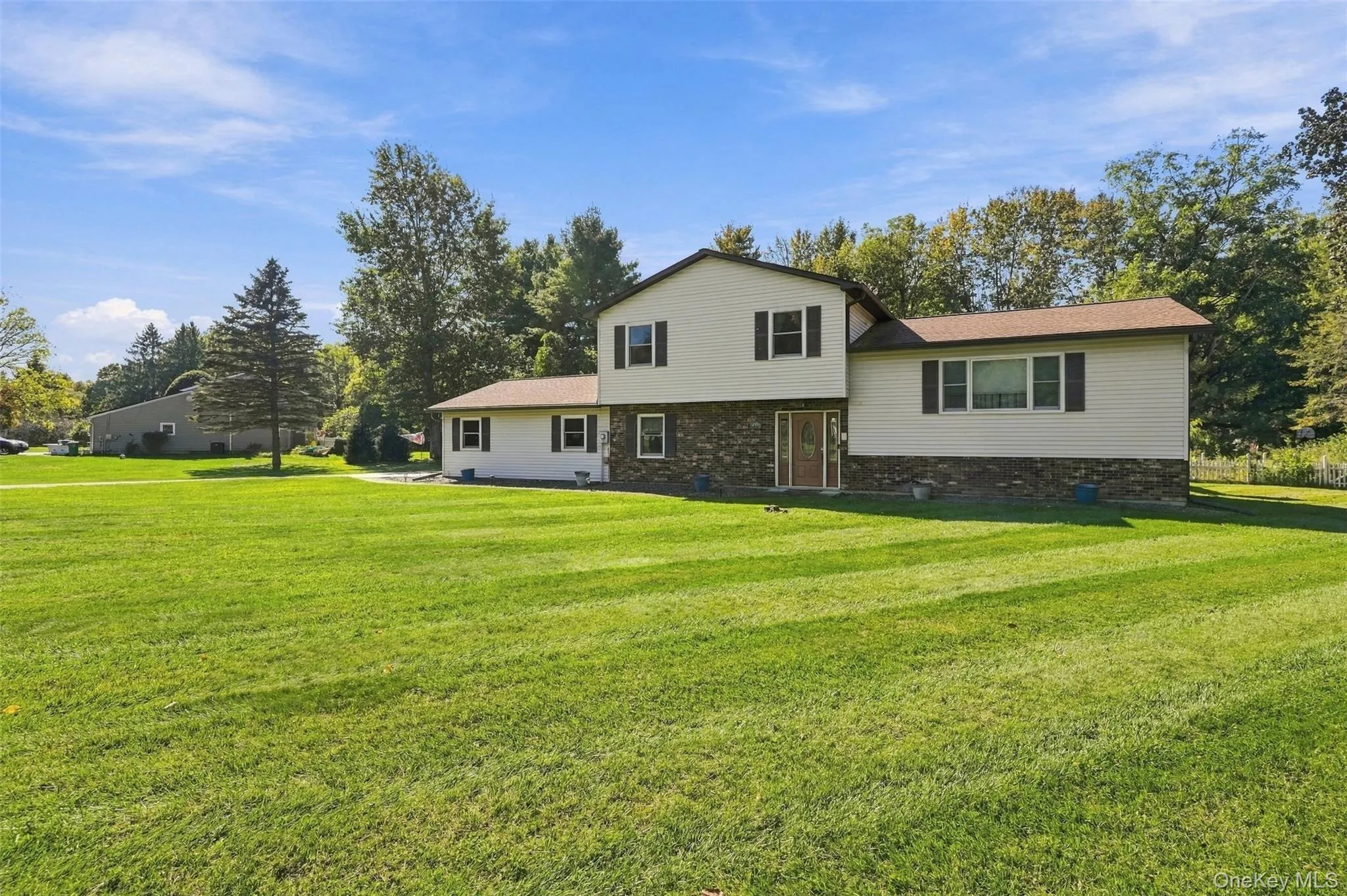 23 Stephen Drive, Fishkill, NY, 3 Bedrooms Bedrooms, 6 Rooms Rooms,2 BathroomsBathrooms,Residential,For Rent,Stephen,0,1060814 23 Stephen Drive, Fishkill, NY, 3 Bedrooms Bedrooms, 6 Rooms Rooms,2 BathroomsBathrooms,Residential,For Rent,Stephen,0,1060814