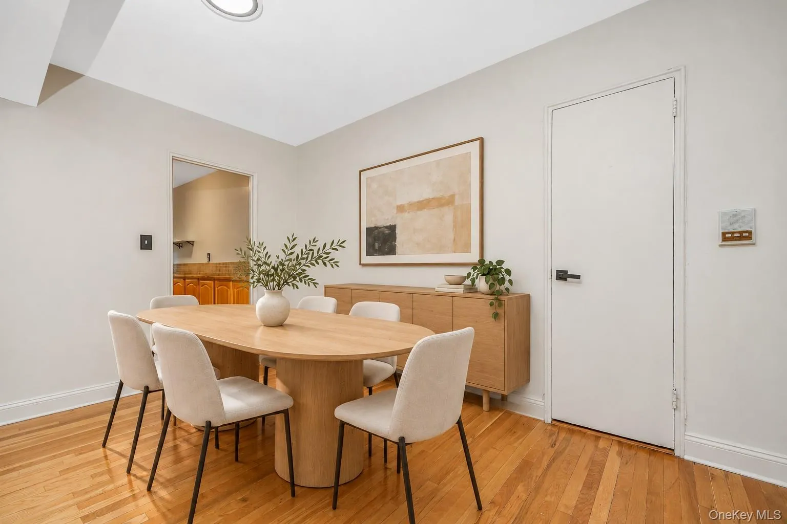 150-11 72nd Road, New York, NY, 2 Bedrooms Bedrooms, 5 Rooms Rooms,1 BathroomBathrooms,Residential,For Rent,72nd,0,1060832 150-11 72nd Road, New York, NY, 2 Bedrooms Bedrooms, 5 Rooms Rooms,1 BathroomBathrooms,Residential,For Rent,72nd,0,1060832