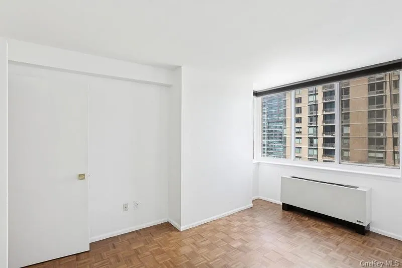 474 48th Avenue, New York, NY, 2 Bedroom Bedrooms, 4 Room Rooms,1 BathroomBathrooms,Residential Lease,For Rent,48th,0,1060835 474 48th Avenue, New York, NY, 2 Bedroom Bedrooms, 4 Room Rooms,1 BathroomBathrooms,Residential Lease,For Rent,48th,0,1060835