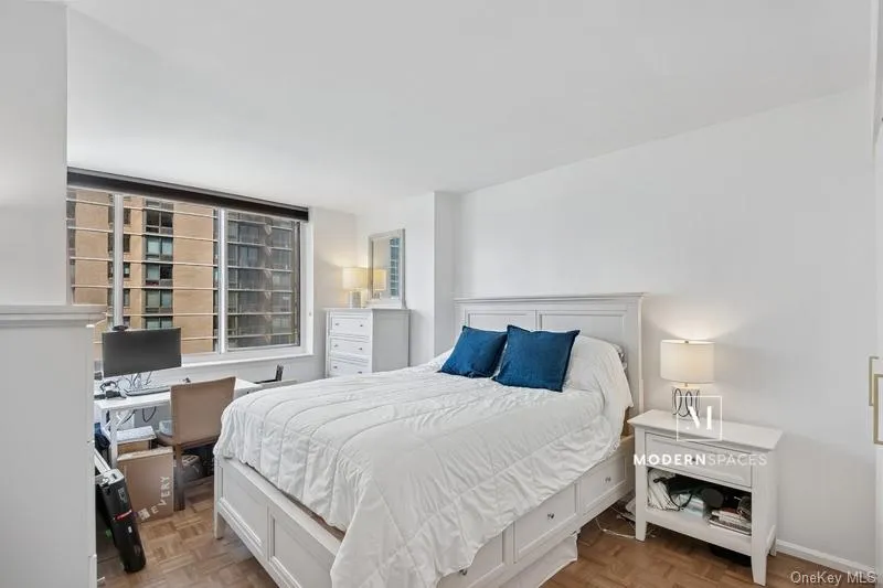 474 48th Avenue, New York, NY, 2 Bedroom Bedrooms, 4 Room Rooms,1 BathroomBathrooms,Residential Lease,For Rent,48th,0,1060835 474 48th Avenue, New York, NY, 2 Bedroom Bedrooms, 4 Room Rooms,1 BathroomBathrooms,Residential Lease,For Rent,48th,0,1060835