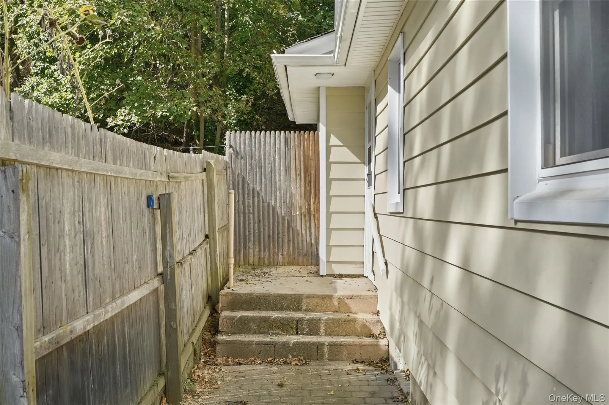 99 Wall Street, Huntington, NY, 3 Bedroom Bedrooms, 7 Room Rooms,2 BathroomBathrooms,Residential Lease,For Rent,Wall,0,1060842 99 Wall Street, Huntington, NY, 3 Bedroom Bedrooms, 7 Room Rooms,2 BathroomBathrooms,Residential Lease,For Rent,Wall,0,1060842