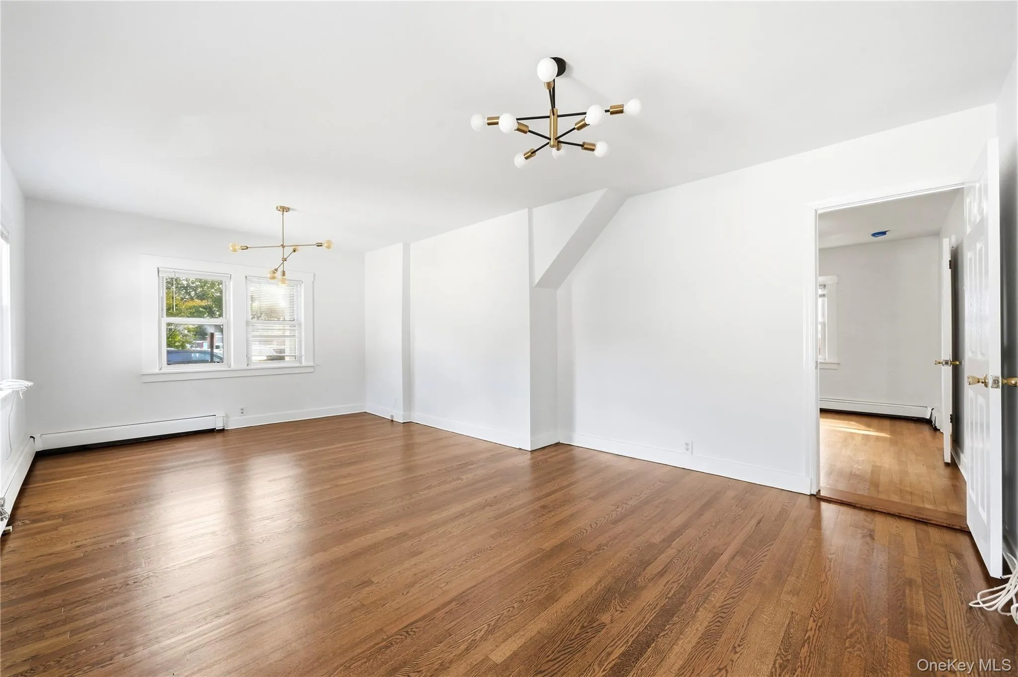 99 Wall Street, Huntington, NY, 3 Bedroom Bedrooms, 7 Room Rooms,2 BathroomBathrooms,Residential Lease,For Rent,Wall,0,1060842 99 Wall Street, Huntington, NY, 3 Bedroom Bedrooms, 7 Room Rooms,2 BathroomBathrooms,Residential Lease,For Rent,Wall,0,1060842