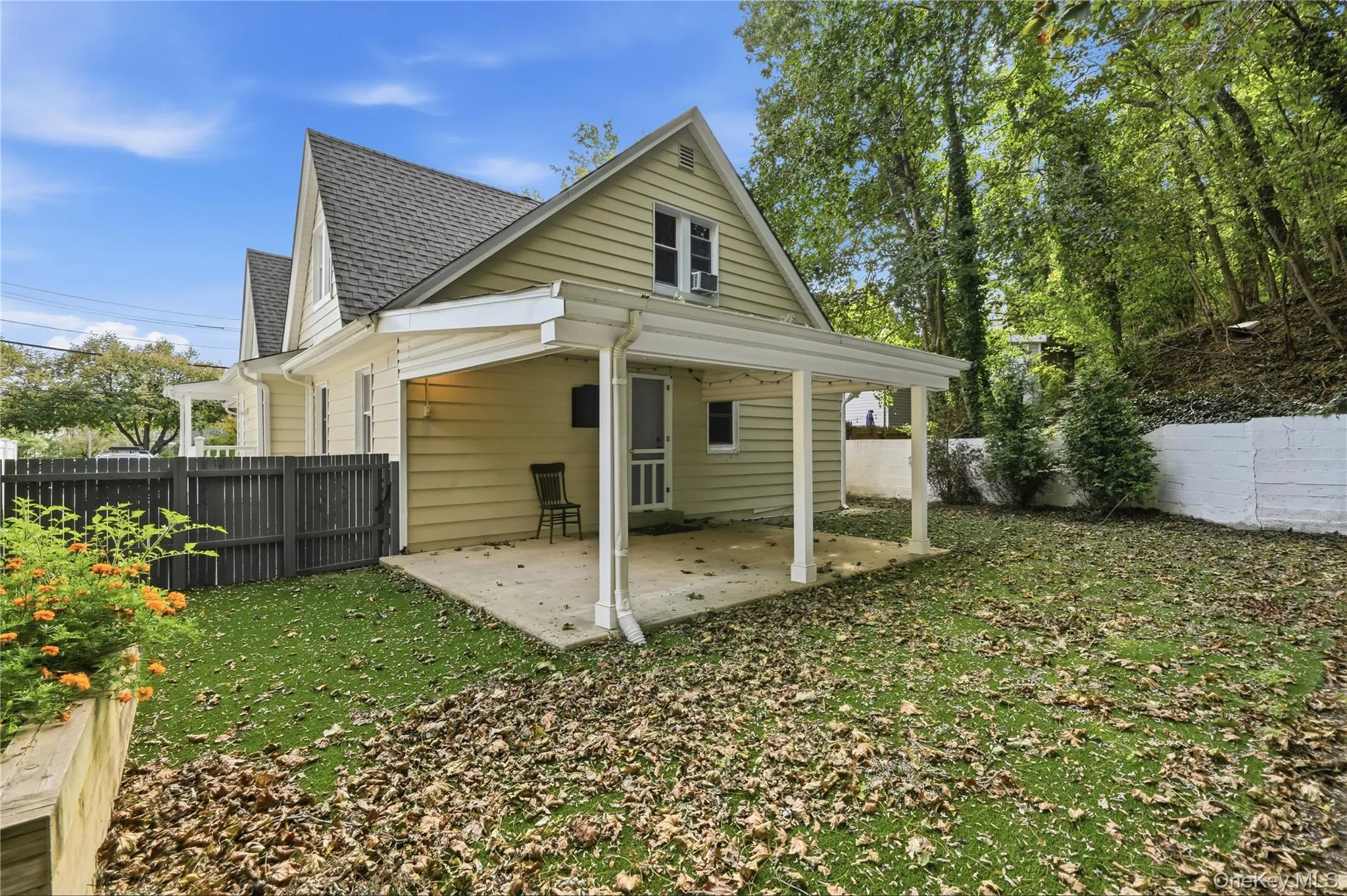 99 Wall Street, Huntington, NY, 3 Bedroom Bedrooms, 7 Room Rooms,2 BathroomBathrooms,Residential Lease,For Rent,Wall,0,1060842 99 Wall Street, Huntington, NY, 3 Bedroom Bedrooms, 7 Room Rooms,2 BathroomBathrooms,Residential Lease,For Rent,Wall,0,1060842