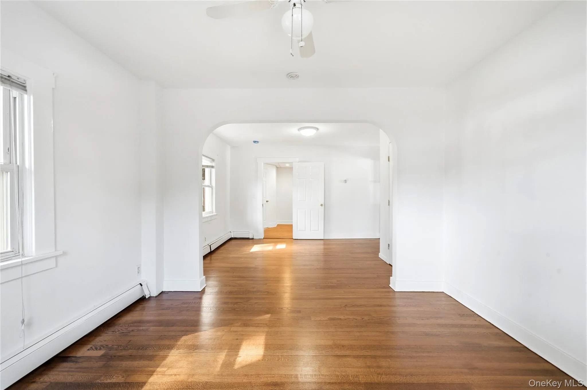 99 Wall Street, Huntington, NY, 3 Bedroom Bedrooms, 7 Room Rooms,2 BathroomBathrooms,Residential Lease,For Rent,Wall,0,1060842 99 Wall Street, Huntington, NY, 3 Bedroom Bedrooms, 7 Room Rooms,2 BathroomBathrooms,Residential Lease,For Rent,Wall,0,1060842