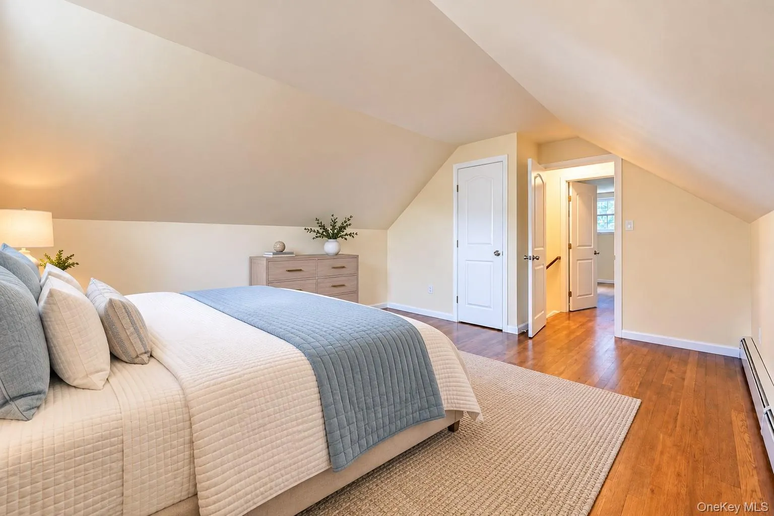 124 Officials Avenue, Islip, NY, 5 Bedrooms Bedrooms, 8 Rooms Rooms,1 BathroomBathrooms,Residential,For Rent,Officials,0,1060854 124 Officials Avenue, Islip, NY, 5 Bedrooms Bedrooms, 8 Rooms Rooms,1 BathroomBathrooms,Residential,For Rent,Officials,0,1060854