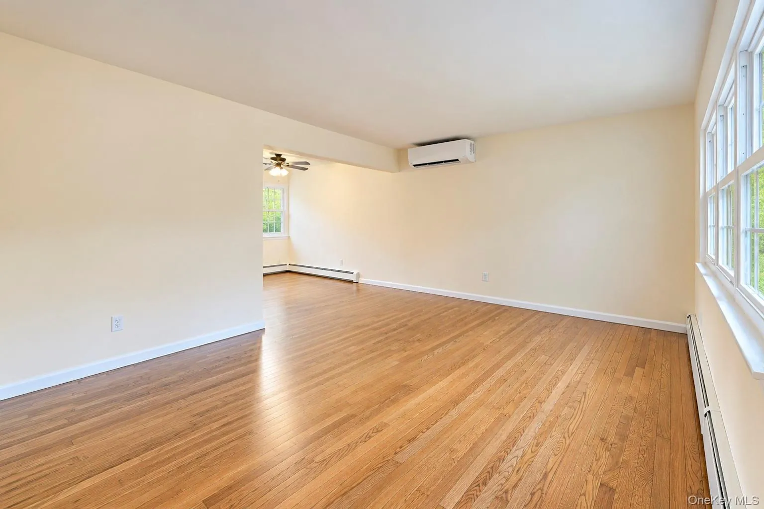 124 Officials Avenue, Islip, NY, 5 Bedrooms Bedrooms, 8 Rooms Rooms,1 BathroomBathrooms,Residential,For Rent,Officials,0,1060854 124 Officials Avenue, Islip, NY, 5 Bedrooms Bedrooms, 8 Rooms Rooms,1 BathroomBathrooms,Residential,For Rent,Officials,0,1060854