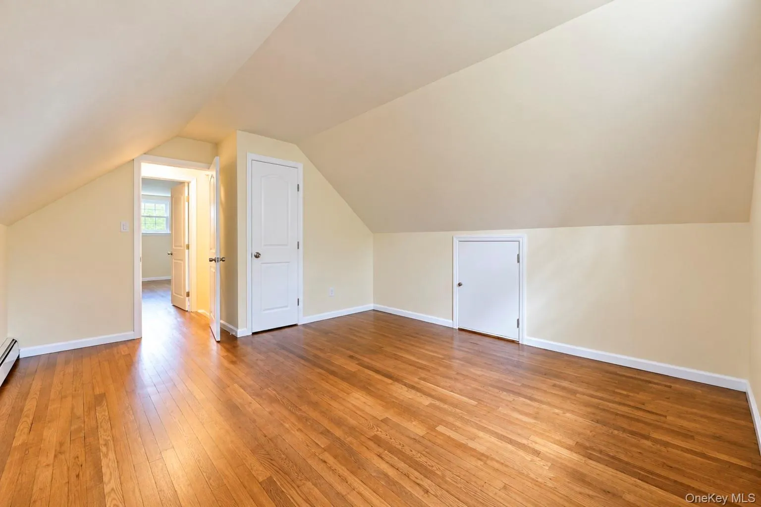 124 Officials Avenue, Islip, NY, 5 Bedrooms Bedrooms, 8 Rooms Rooms,1 BathroomBathrooms,Residential,For Rent,Officials,0,1060854 124 Officials Avenue, Islip, NY, 5 Bedrooms Bedrooms, 8 Rooms Rooms,1 BathroomBathrooms,Residential,For Rent,Officials,0,1060854