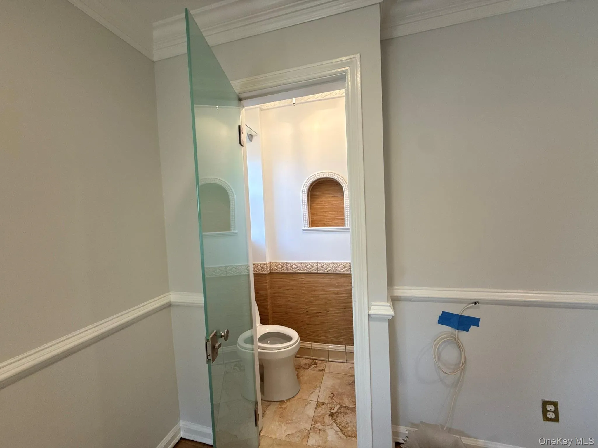 Primary 1/2 Bathroom Primary 1/2 Bathroom