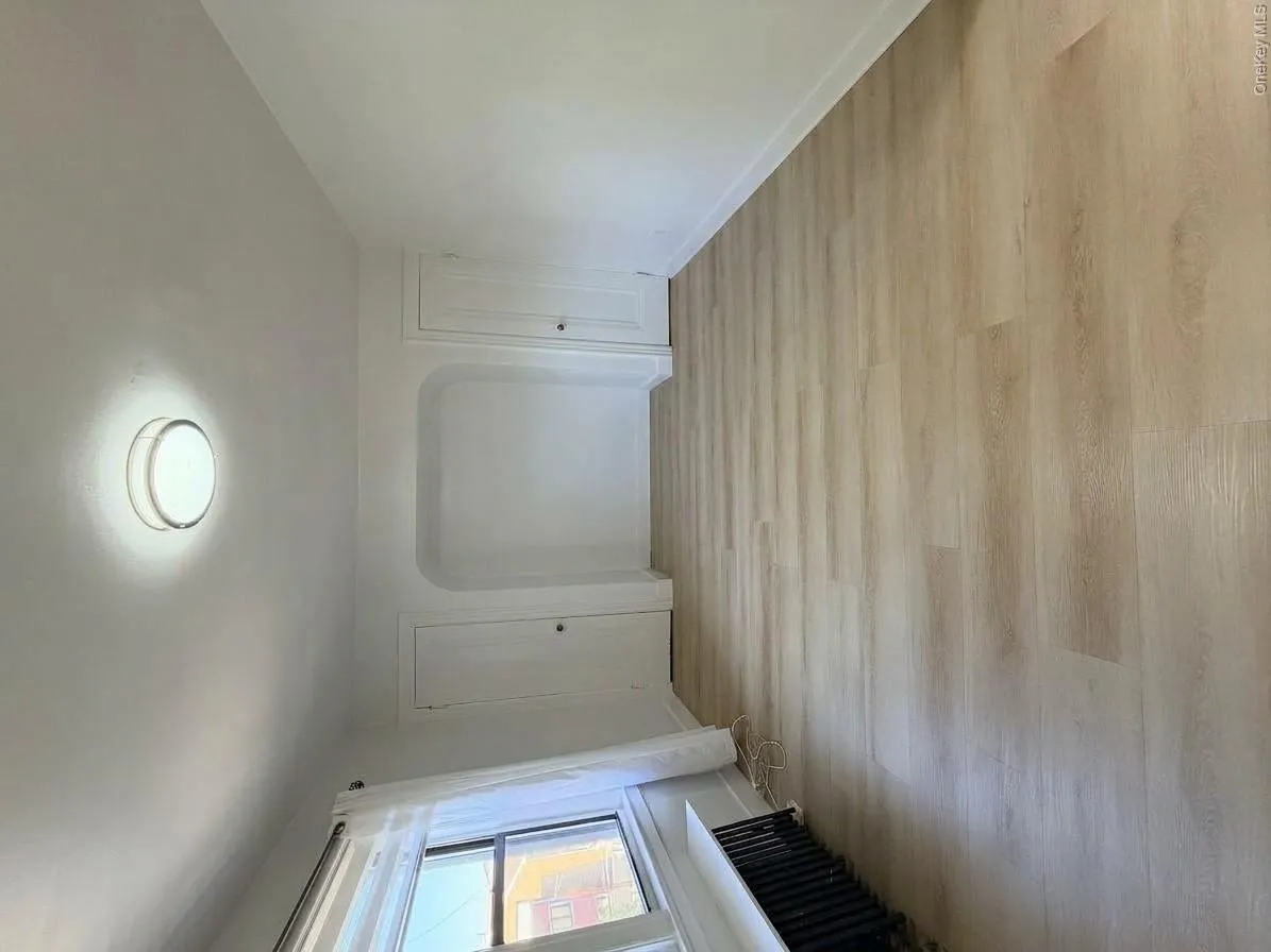 5226 73, New York, NY, 3 Bedroom Bedrooms, 5 Room Rooms,1 BathroomBathrooms,Residential Lease,For Rent,73,0,1060858 5226 73, New York, NY, 3 Bedroom Bedrooms, 5 Room Rooms,1 BathroomBathrooms,Residential Lease,For Rent,73,0,1060858